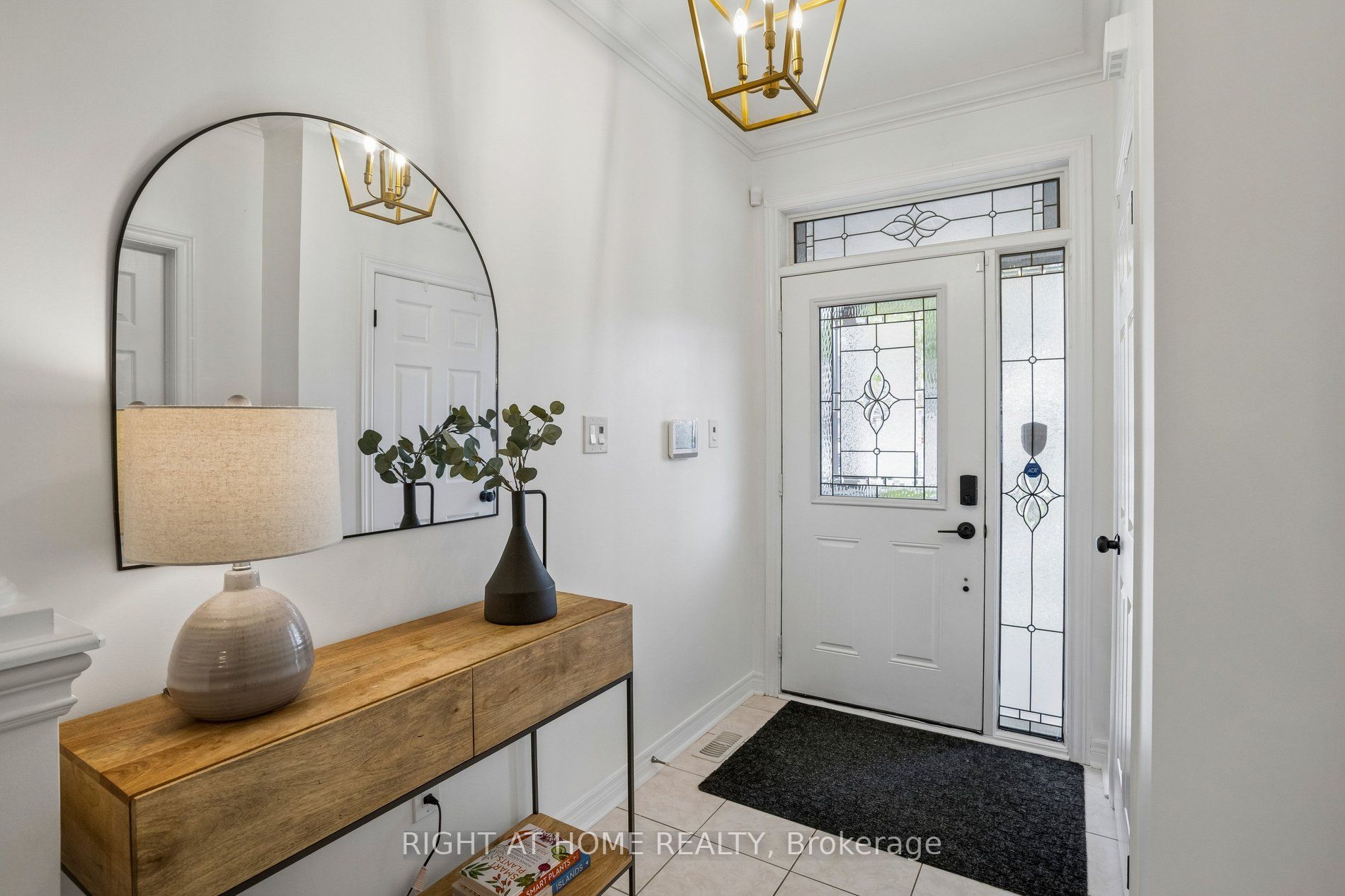 26 Bignell Crescent, Ajax, ON L1Z 0P6 photo 3