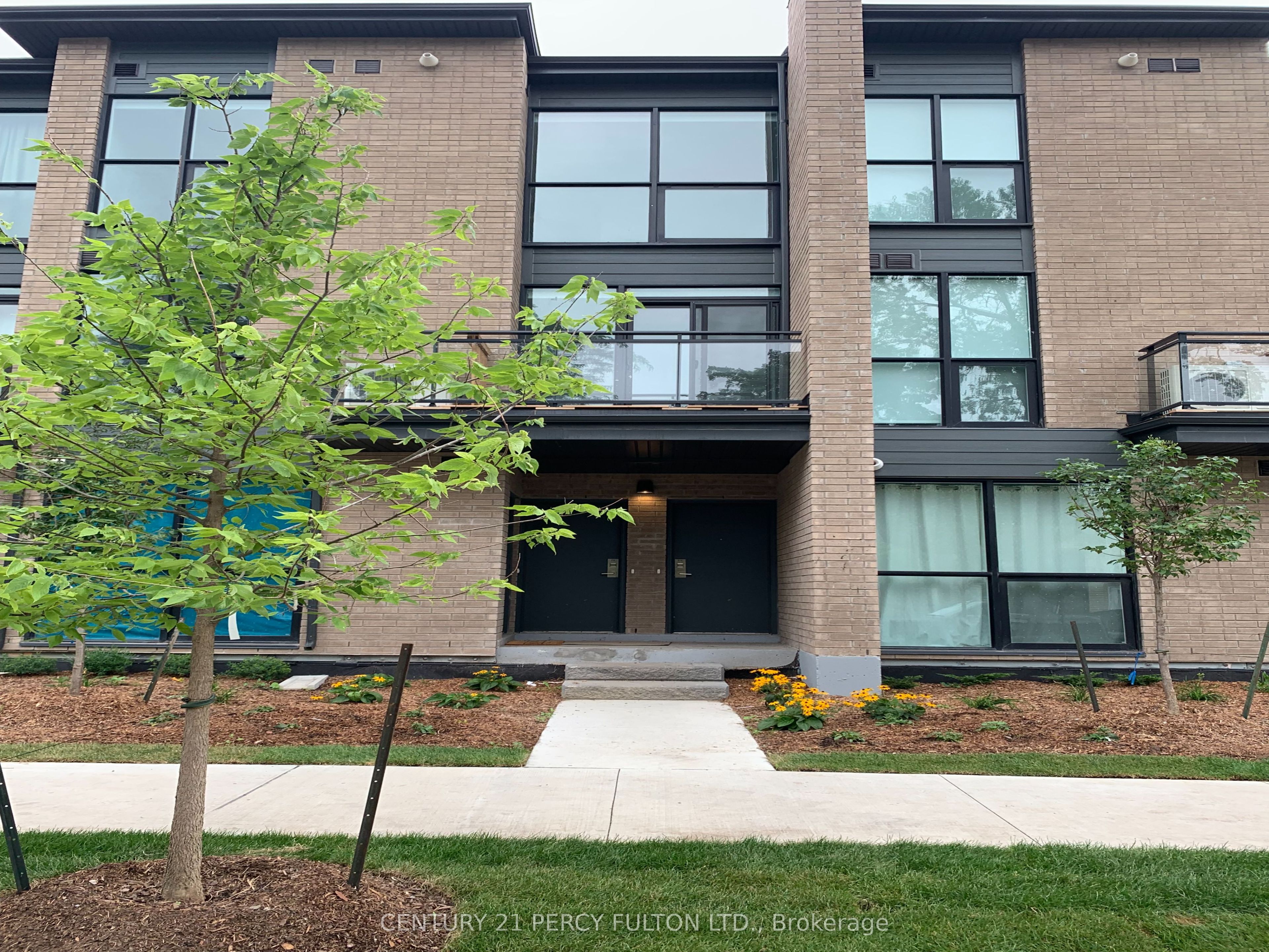9B Falaise Road, Toronto, ON M1E 0C5 photo 2