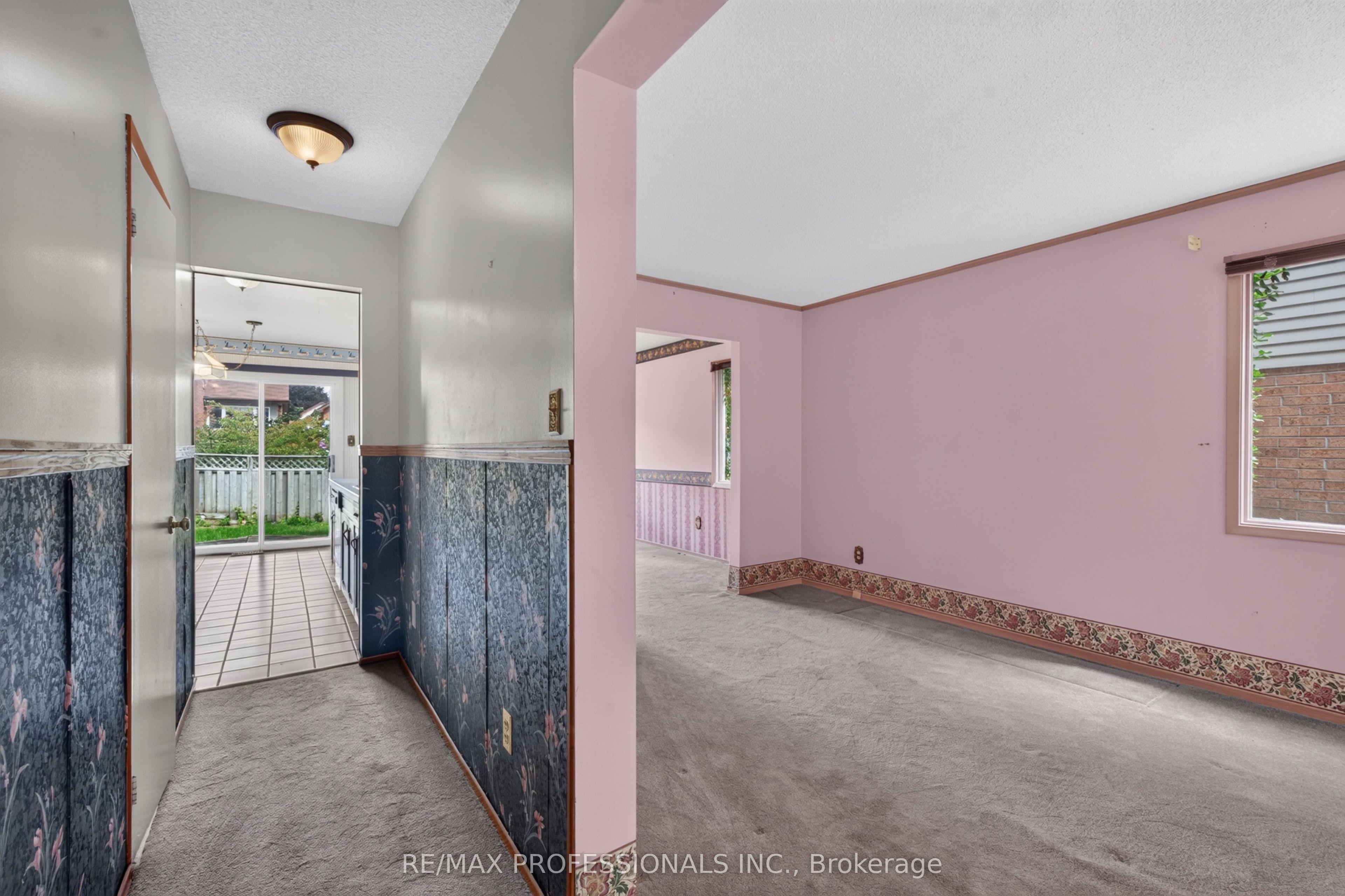 1001 Redbird Crescent, Pickering, ON L1V 5K4 photo 5