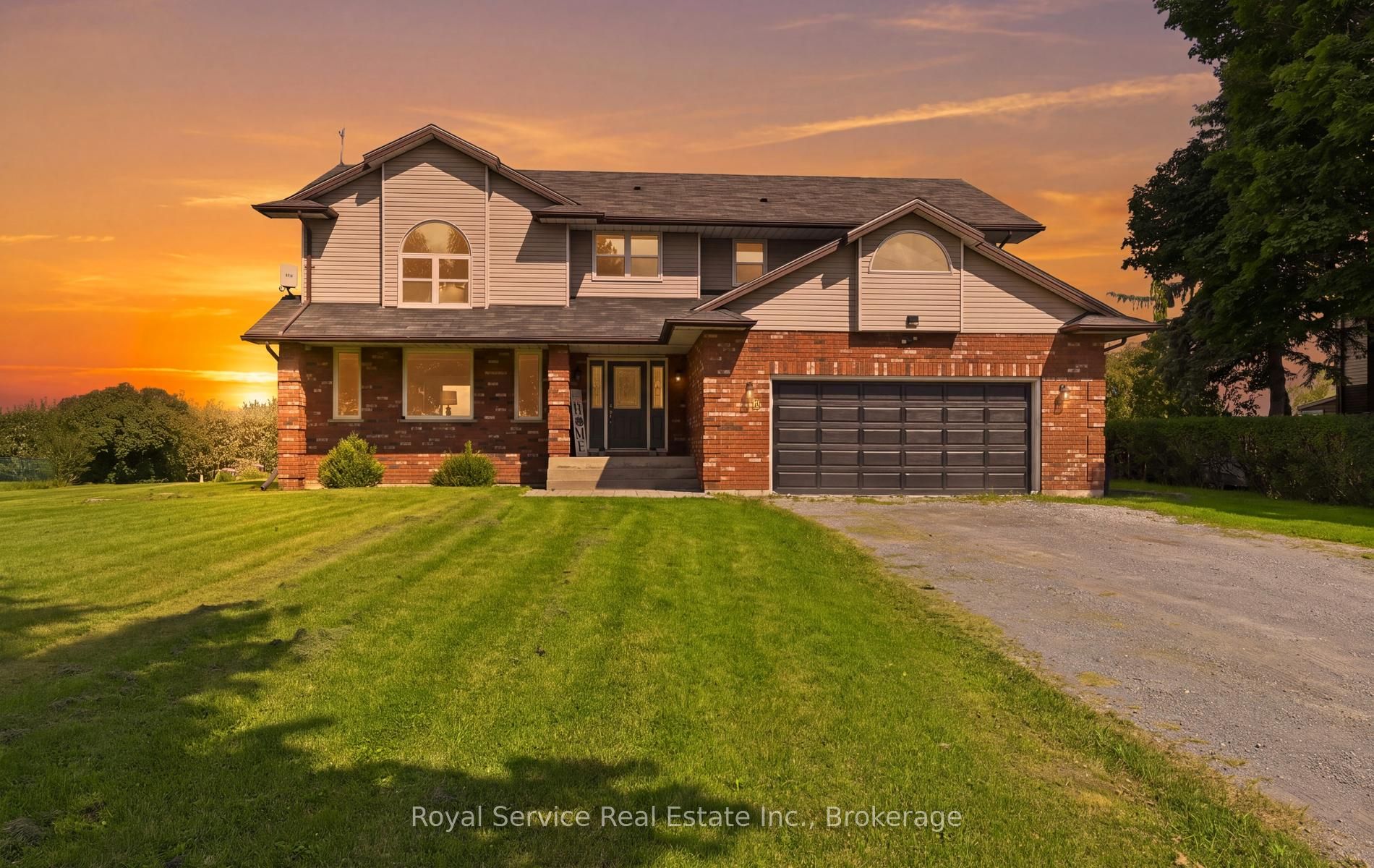 429 Regional Road 42 Road, Clarington, ON L1B 0T9