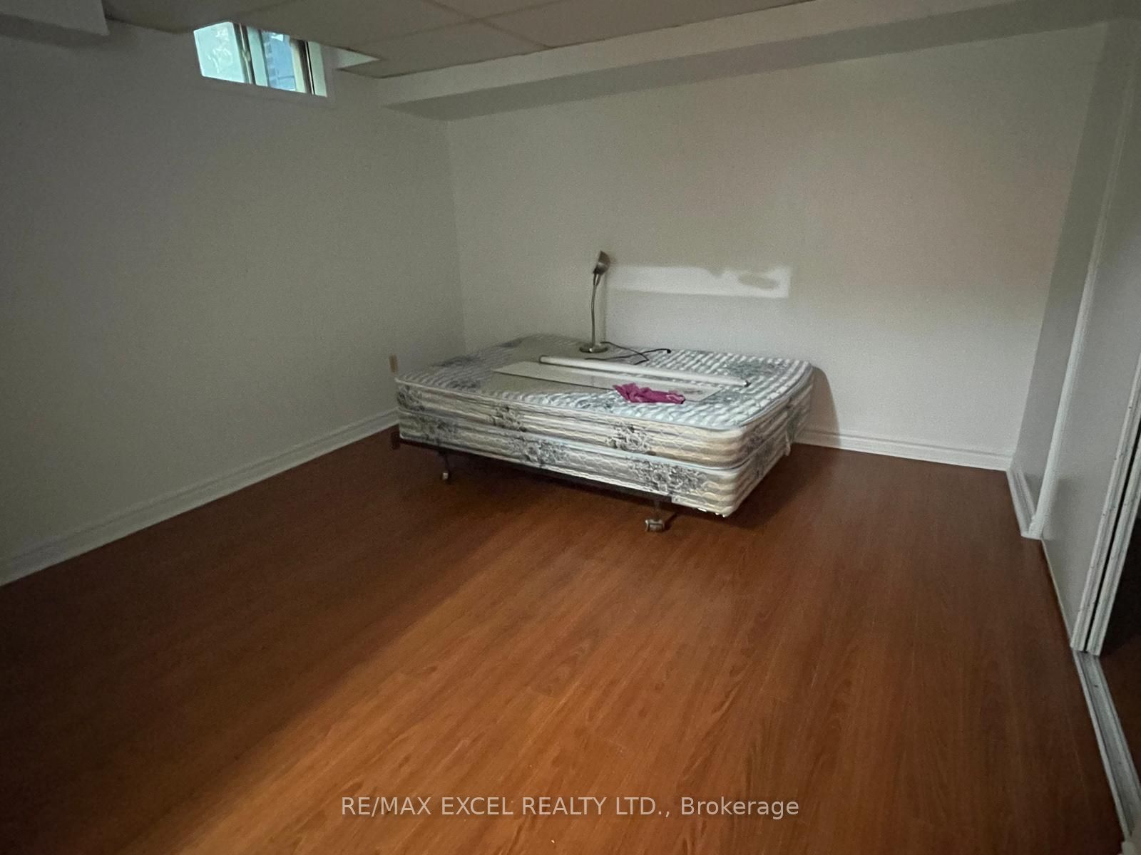 267 Port Royal Trail Bsmt, Toronto, ON M1V 2K2 photo 4