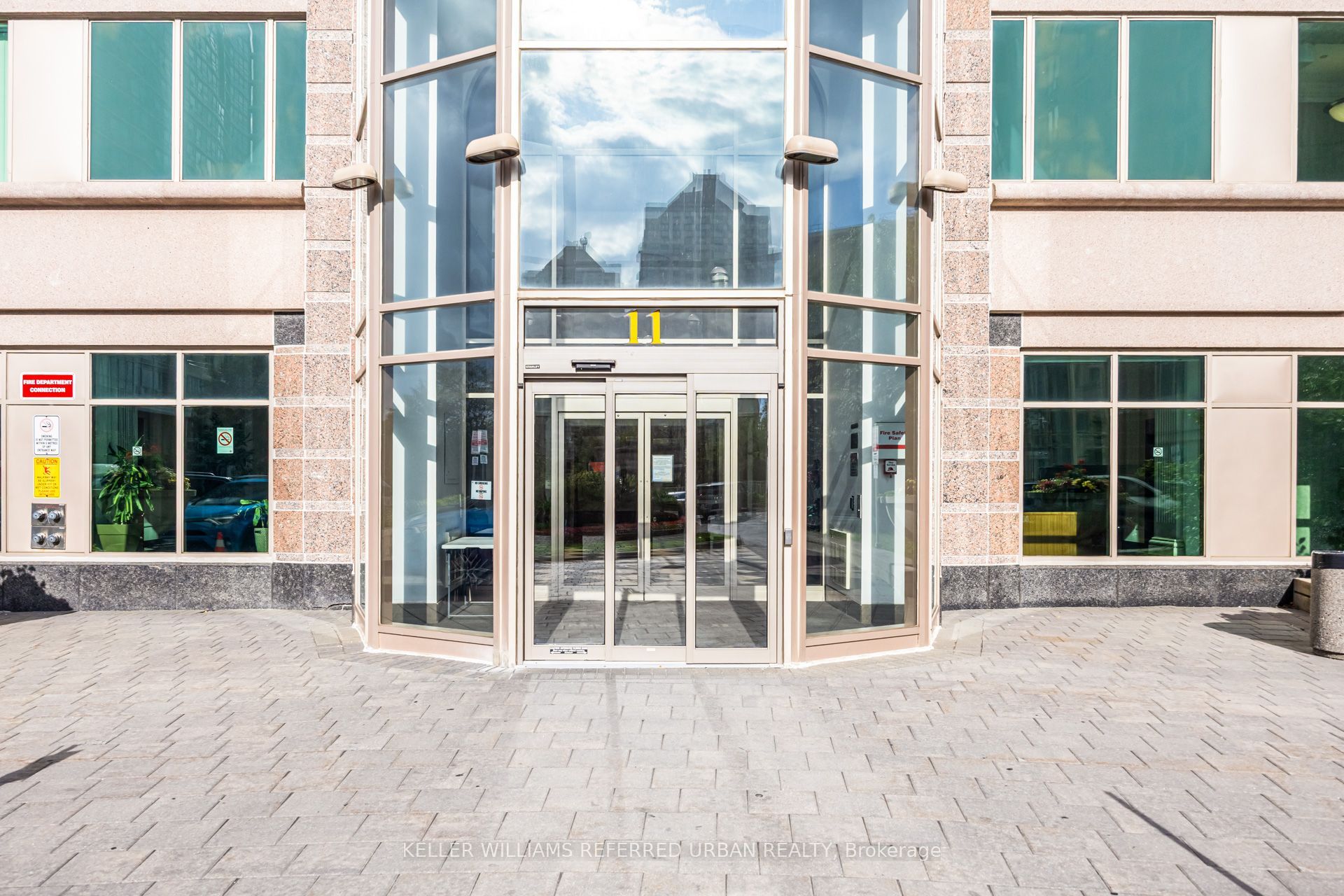 11 Lee Centre Drive 1908, Toronto, ON M1H 3J5