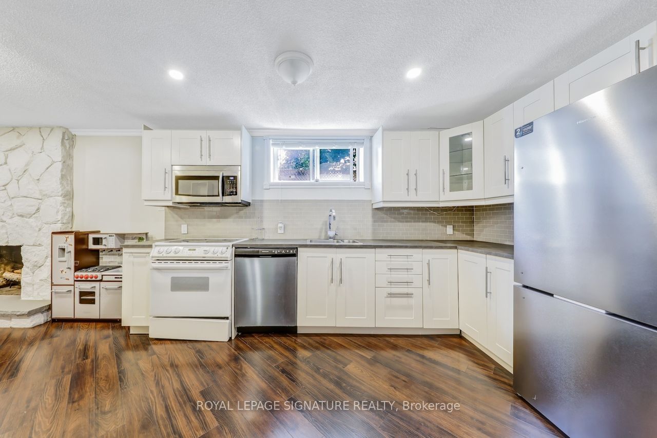 1905 Rosefield Road Bsmt, Pickering, ON L1V 3K1 photo 5