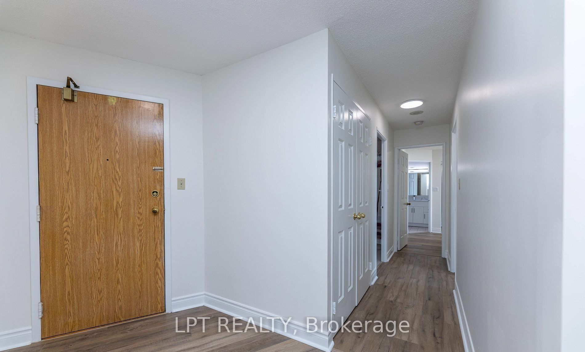 175 Bamburgh Circle ph7, Toronto, ON M1W 3X8 photo 5