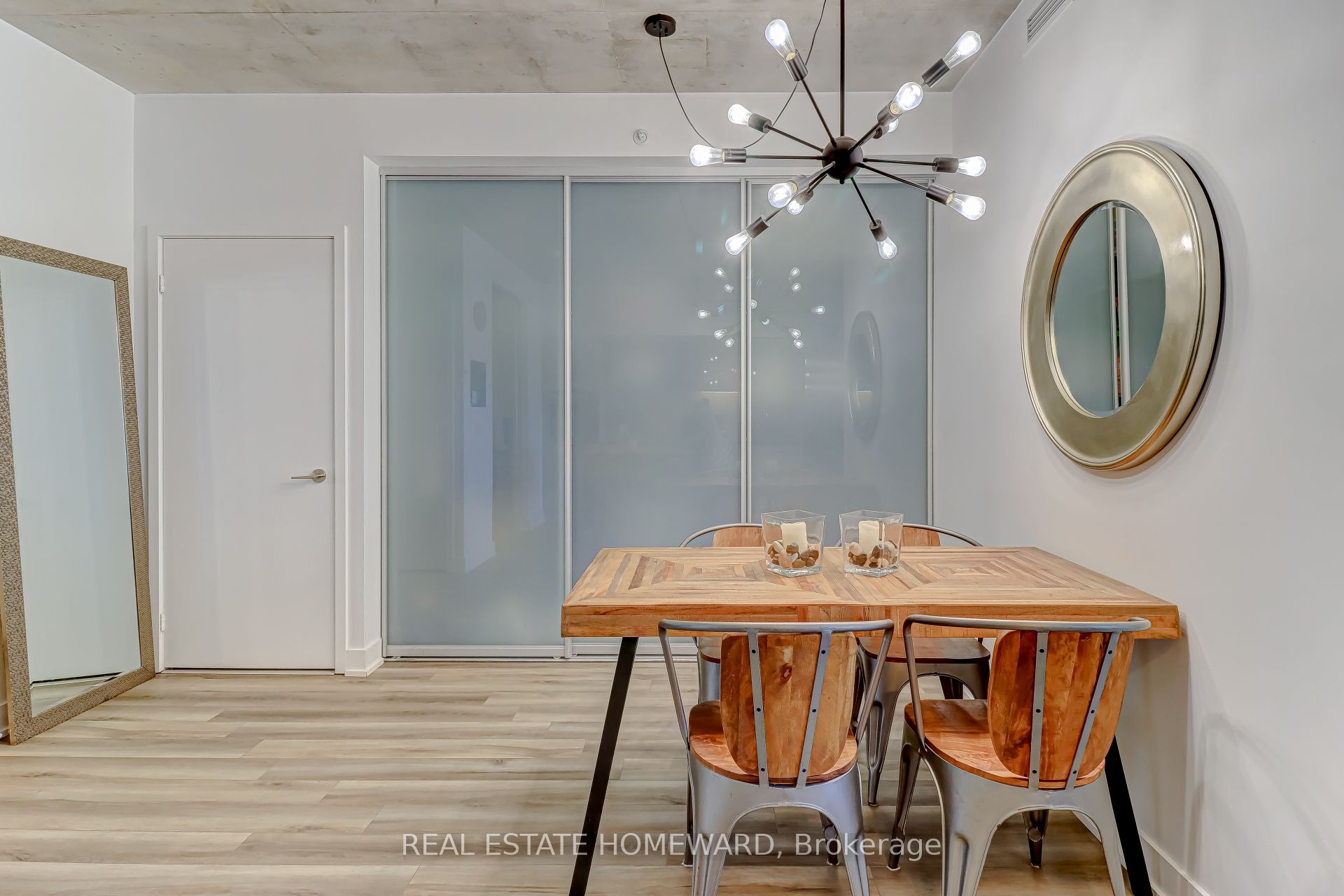 1190 Dundas Street E 522, Toronto, ON M4M 0C5 photo 5