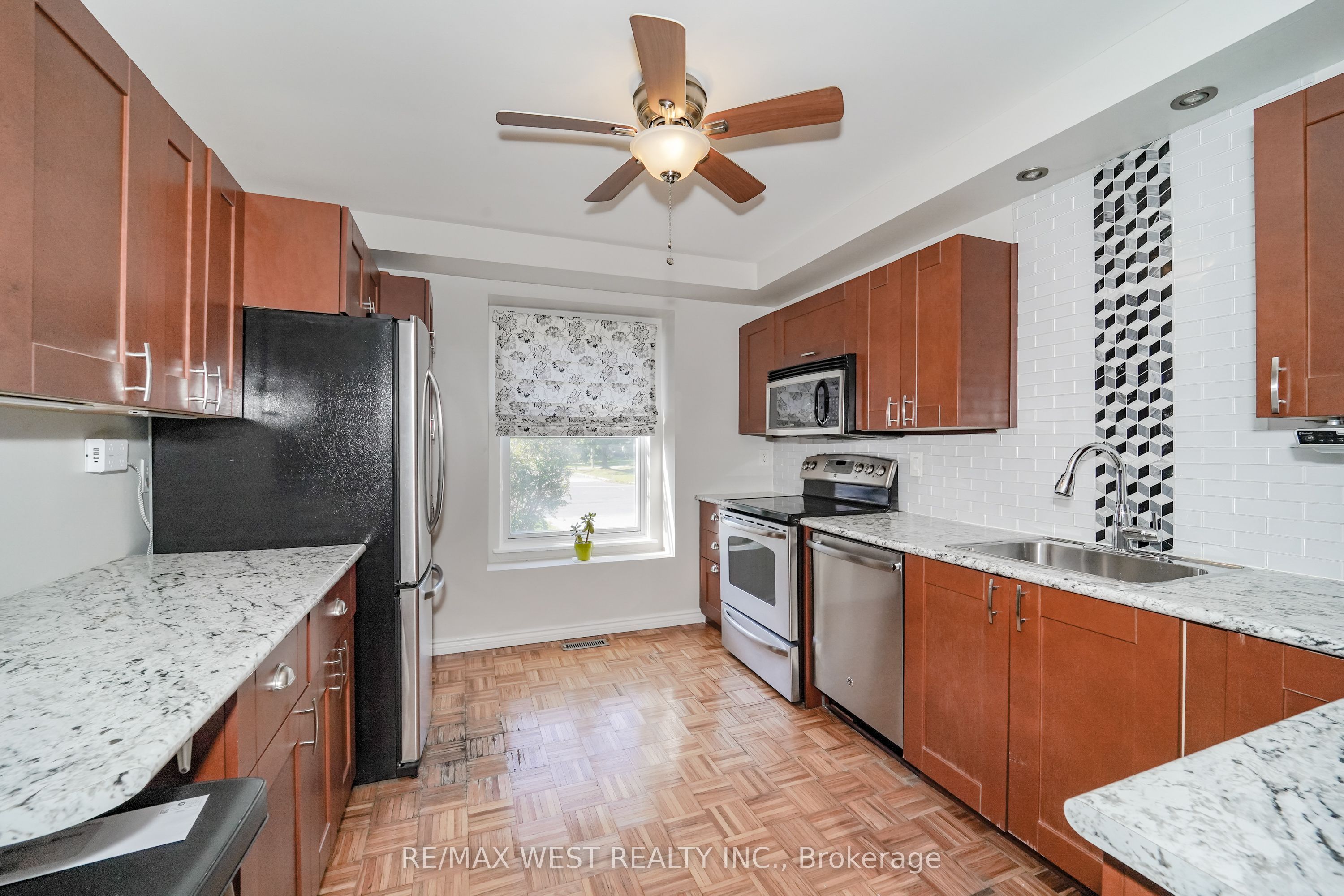 58 Rands Road, Ajax, ON L1S 3P3 photo 4