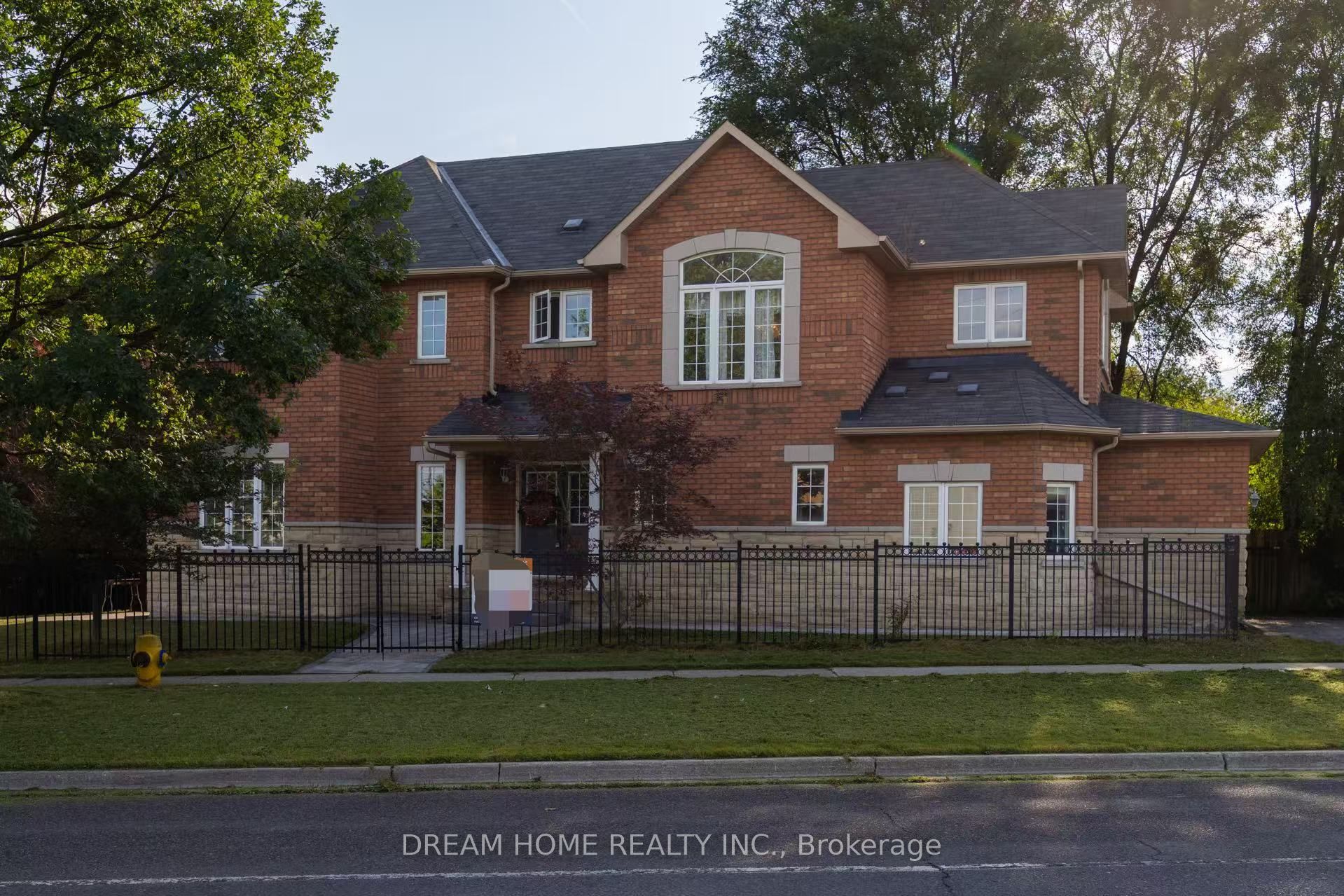 4083 Ellesmere Road, Toronto, ON M1C 1J2