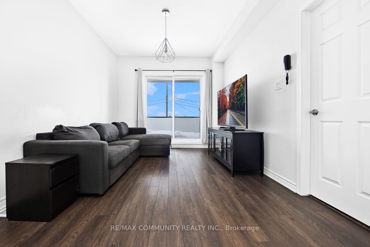 1148 Dragonfly Avenue 511, Pickering, ON L1X 0H5 photo 4