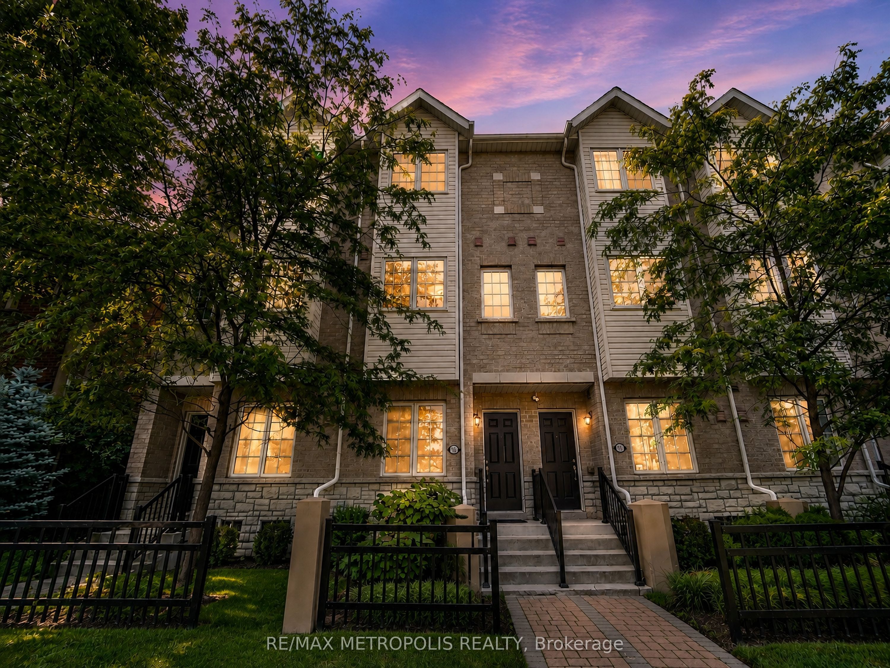 3767B St Claire Avenue E, Toronto, ON M1M 0C8 photo 5