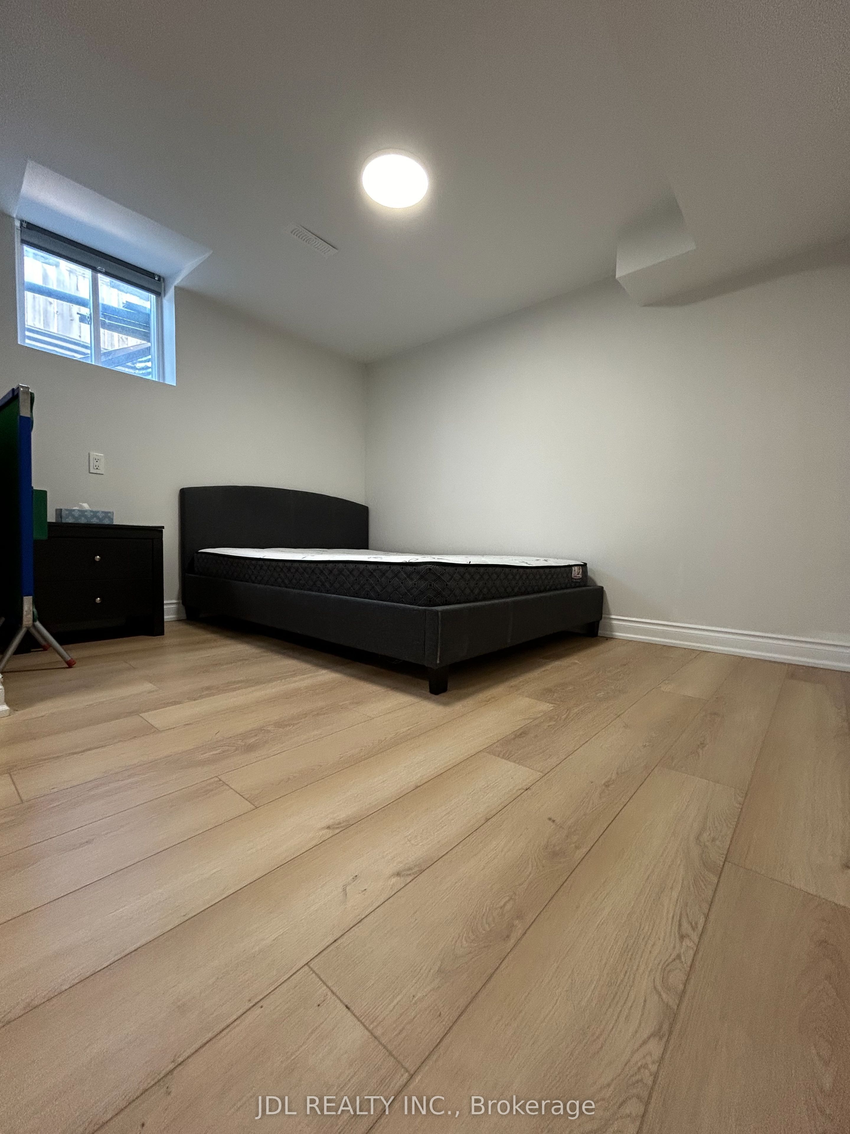91 Bushmills Sq Square Entire 1bedroomunitA Bsmt, Toronto, ON M1V 1K5 photo 5