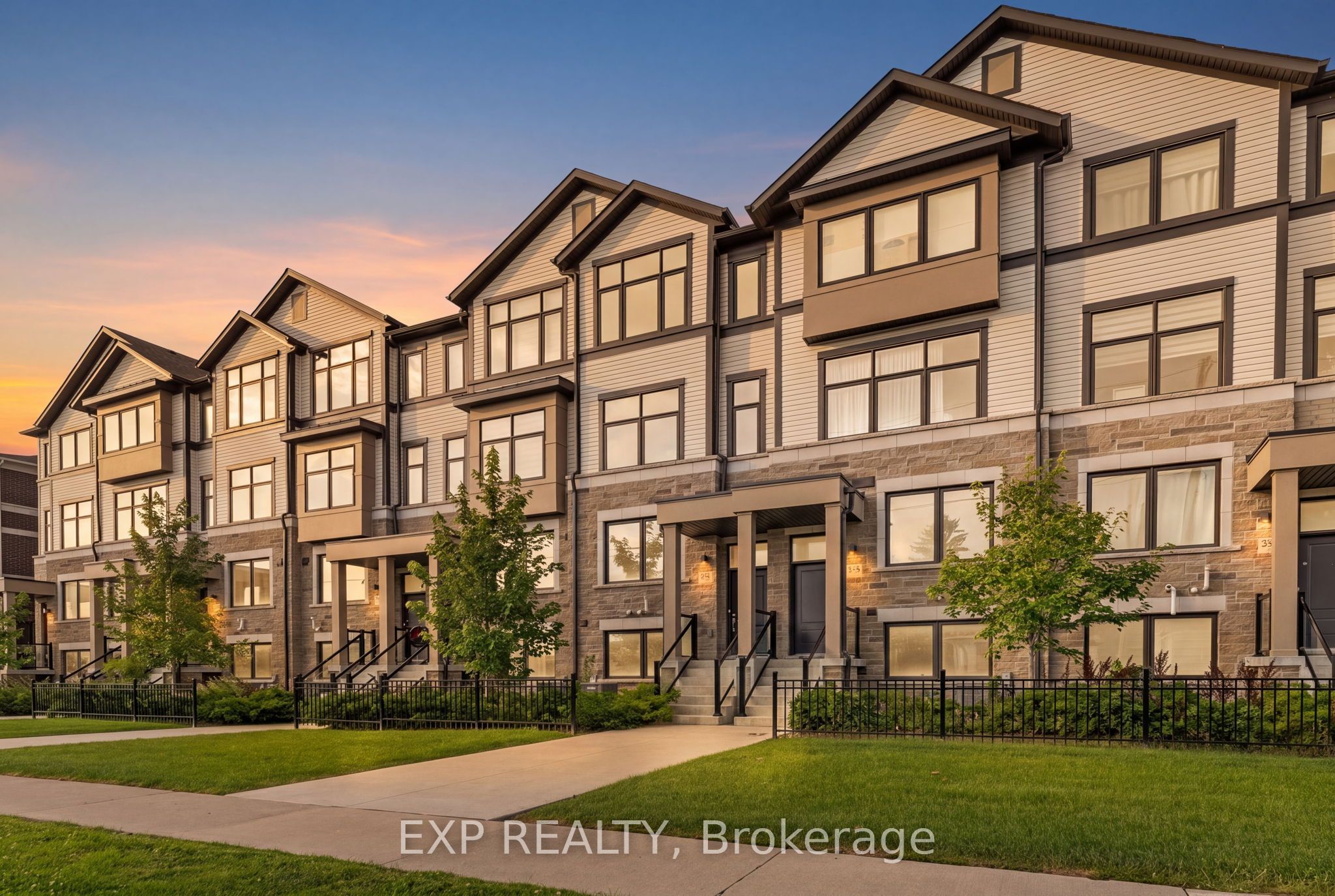388 Okanagan Path, Oshawa, ON L1H 0B1 photo 3