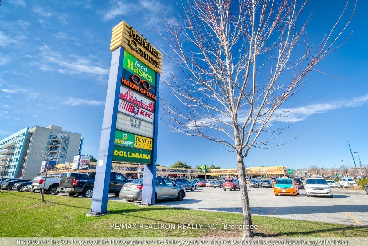 39 Kimbercroft Court 105, Toronto, ON M1S 5B5 photo 3