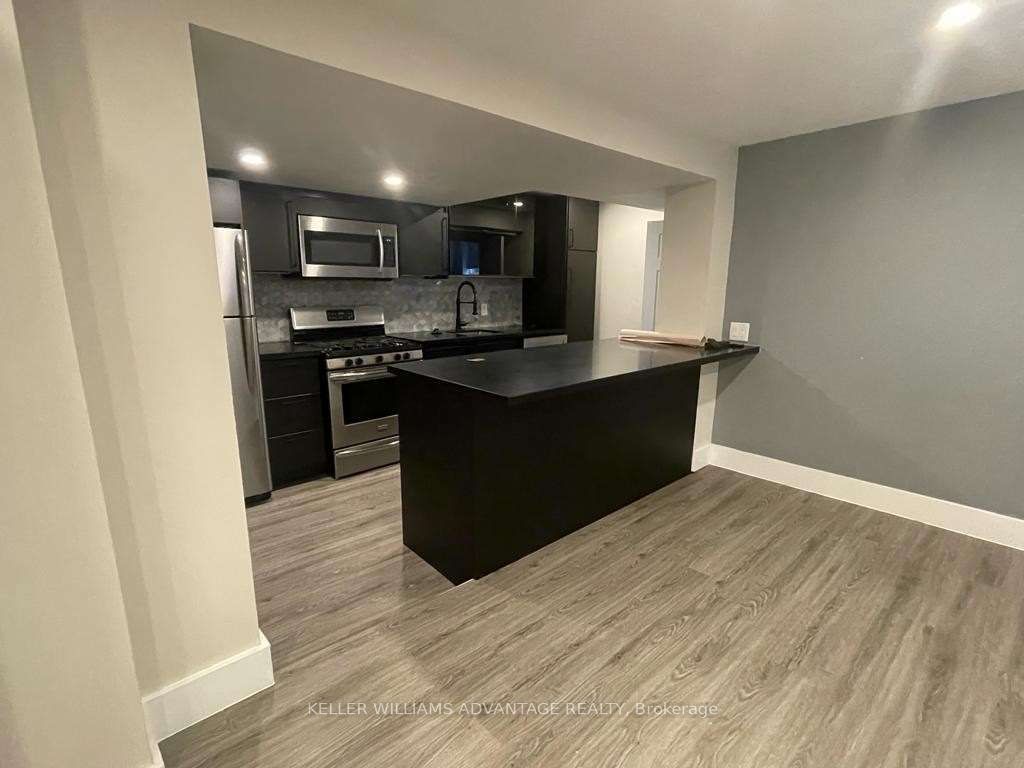 372 Highfield Road #Lower, Toronto, ON M4L 2V6 photo 4