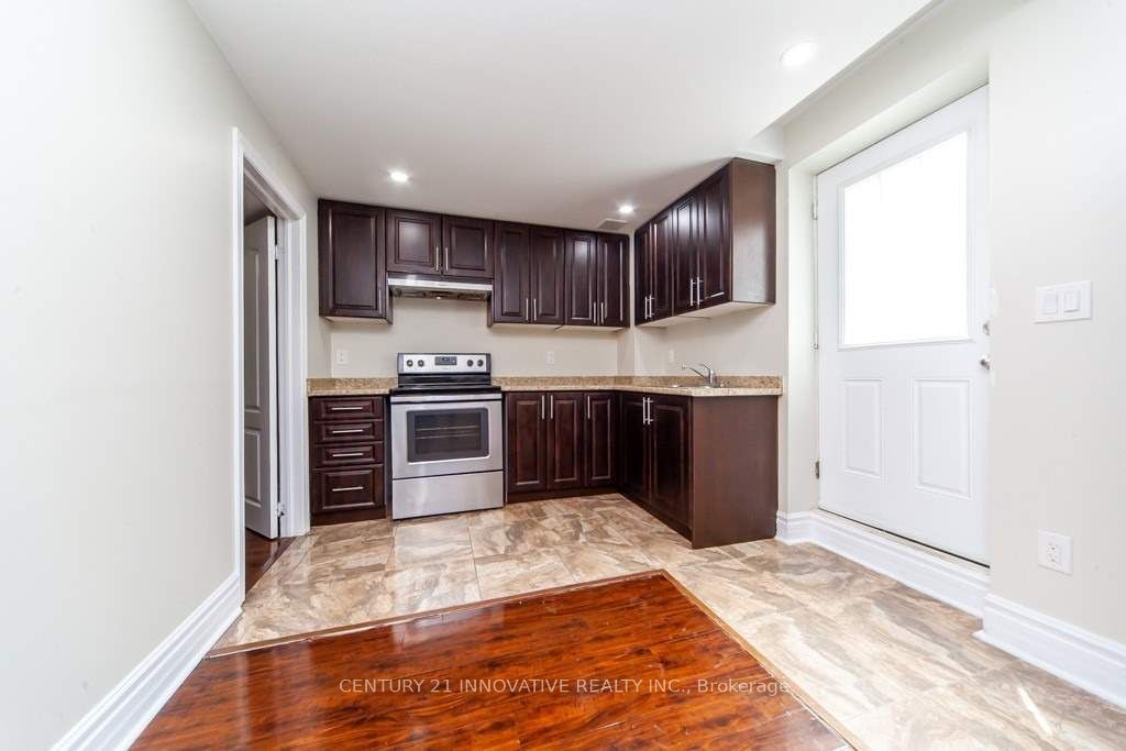 4 Aquilina Court E Bsmt, Ajax, ON L1Z 0E5 photo 5