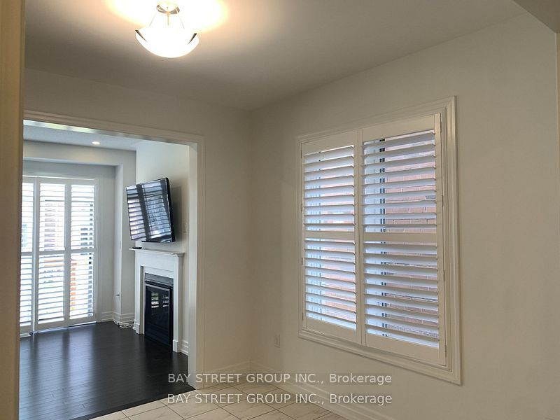 83 Christine Elliott Avenue, Whitby, ON L1P 0C8 photo 4