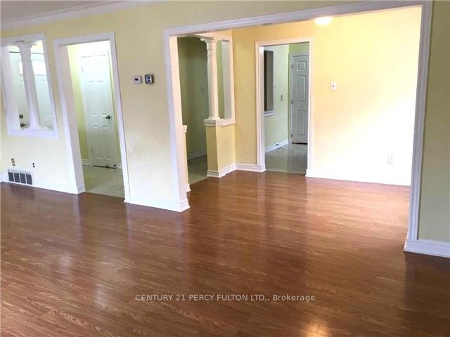 86 Lynvalley Crescent, Toronto, ON M1R 2V4 photo 3