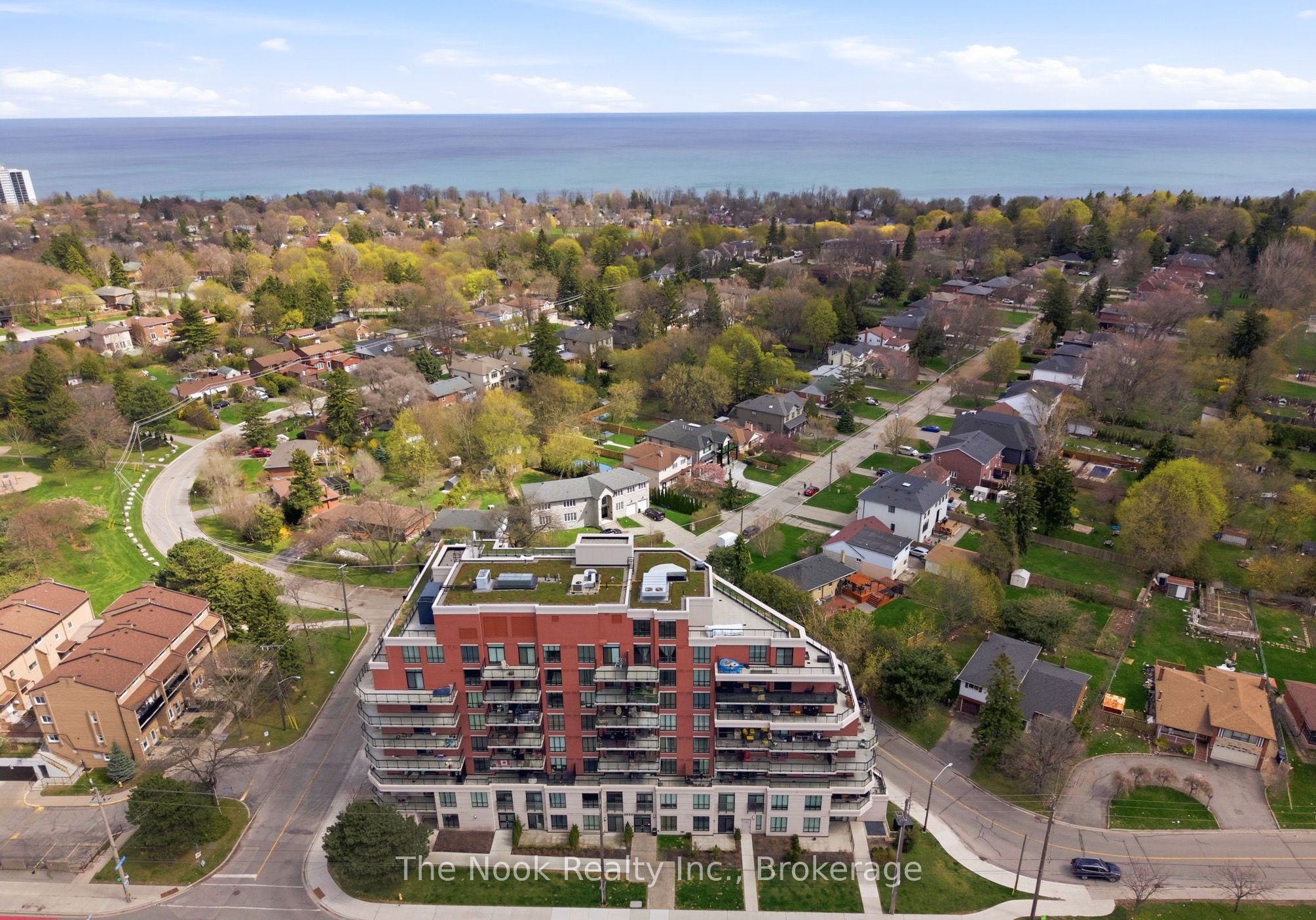 3655 Kingston Road 609, Toronto, ON M1M 1S2