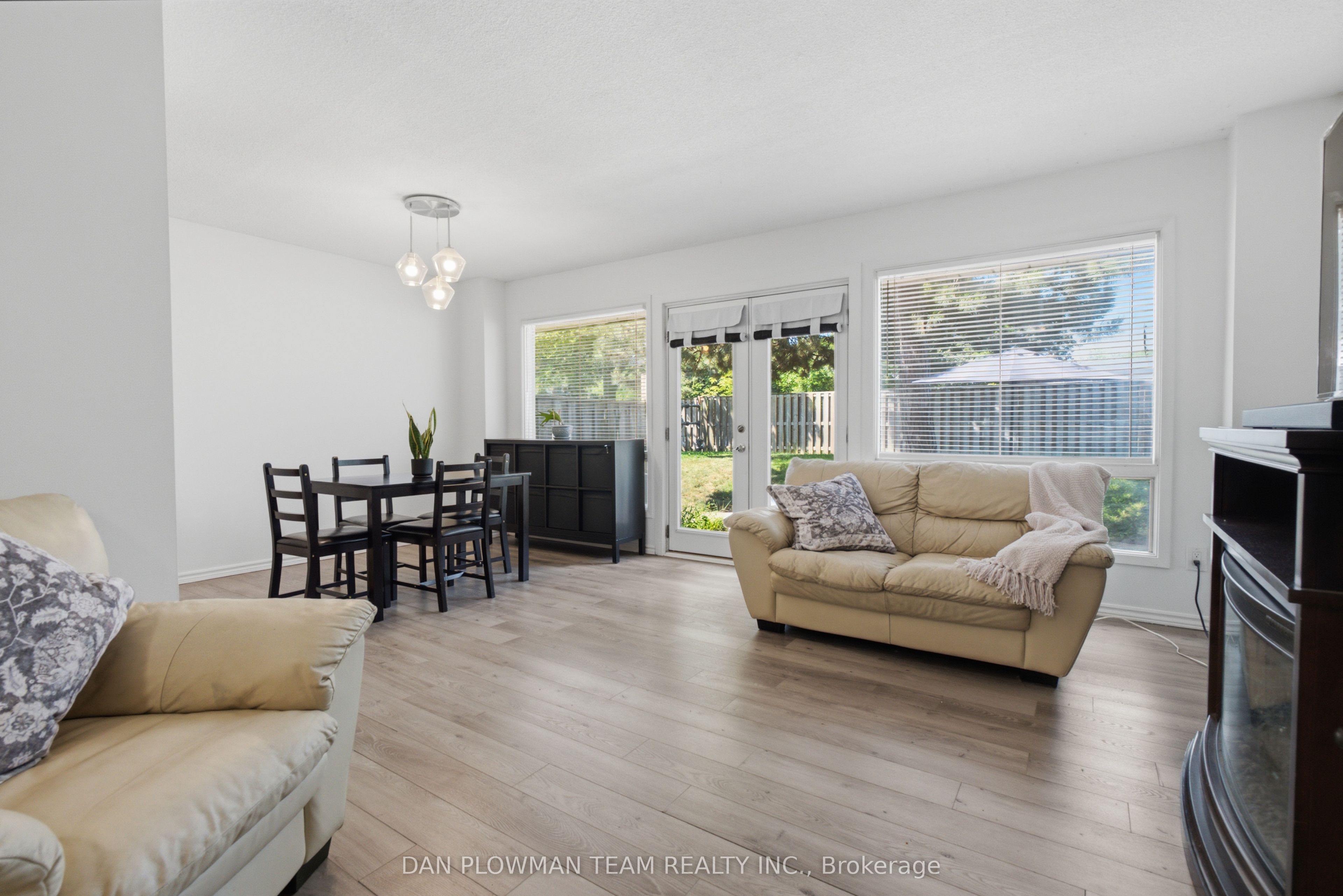 11 Livonia Place 32, Toronto, ON M1E 4W5 photo 5