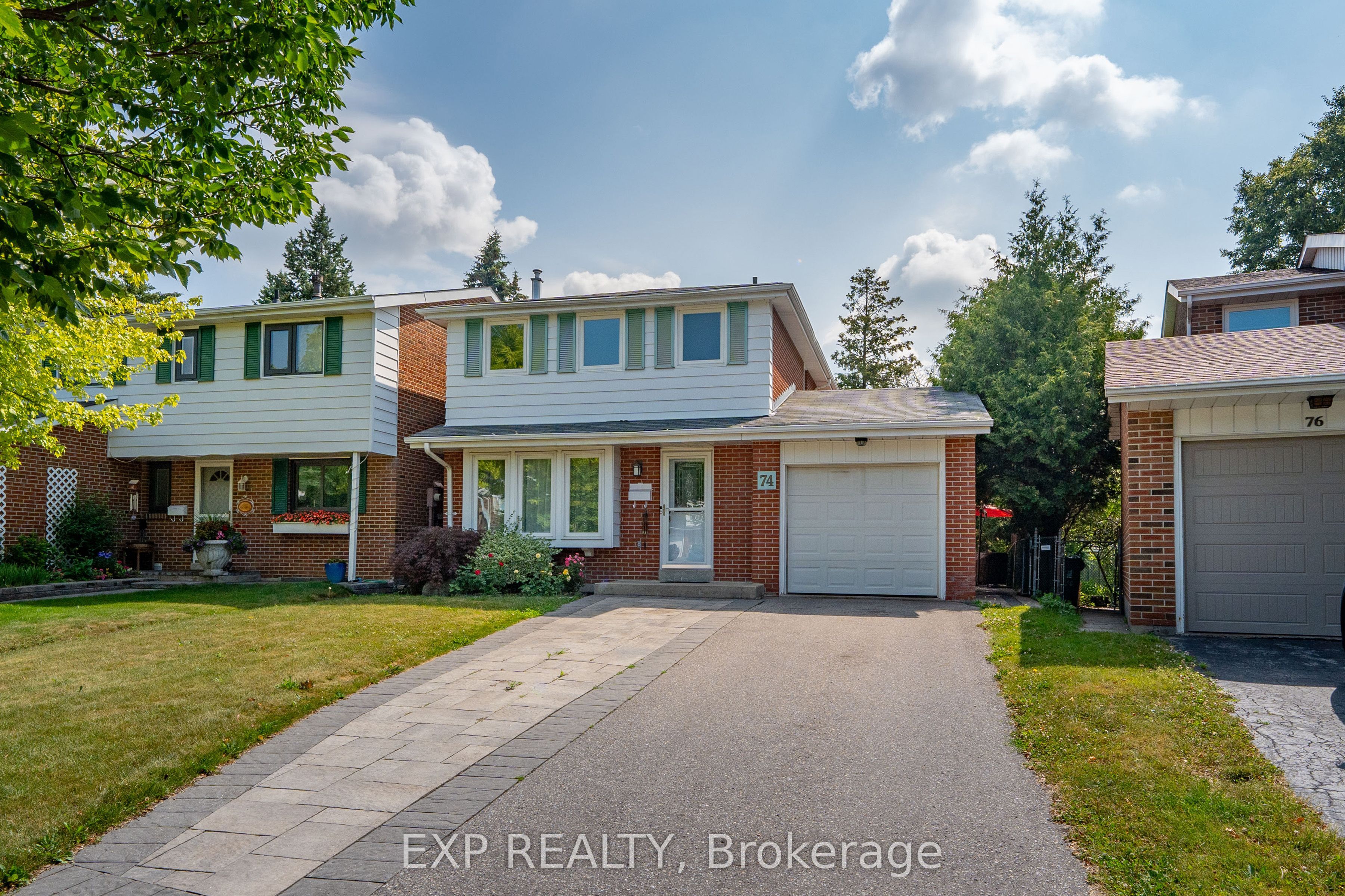 74 Longford Crescent, Toronto, ON M1W 1P4 photo 2