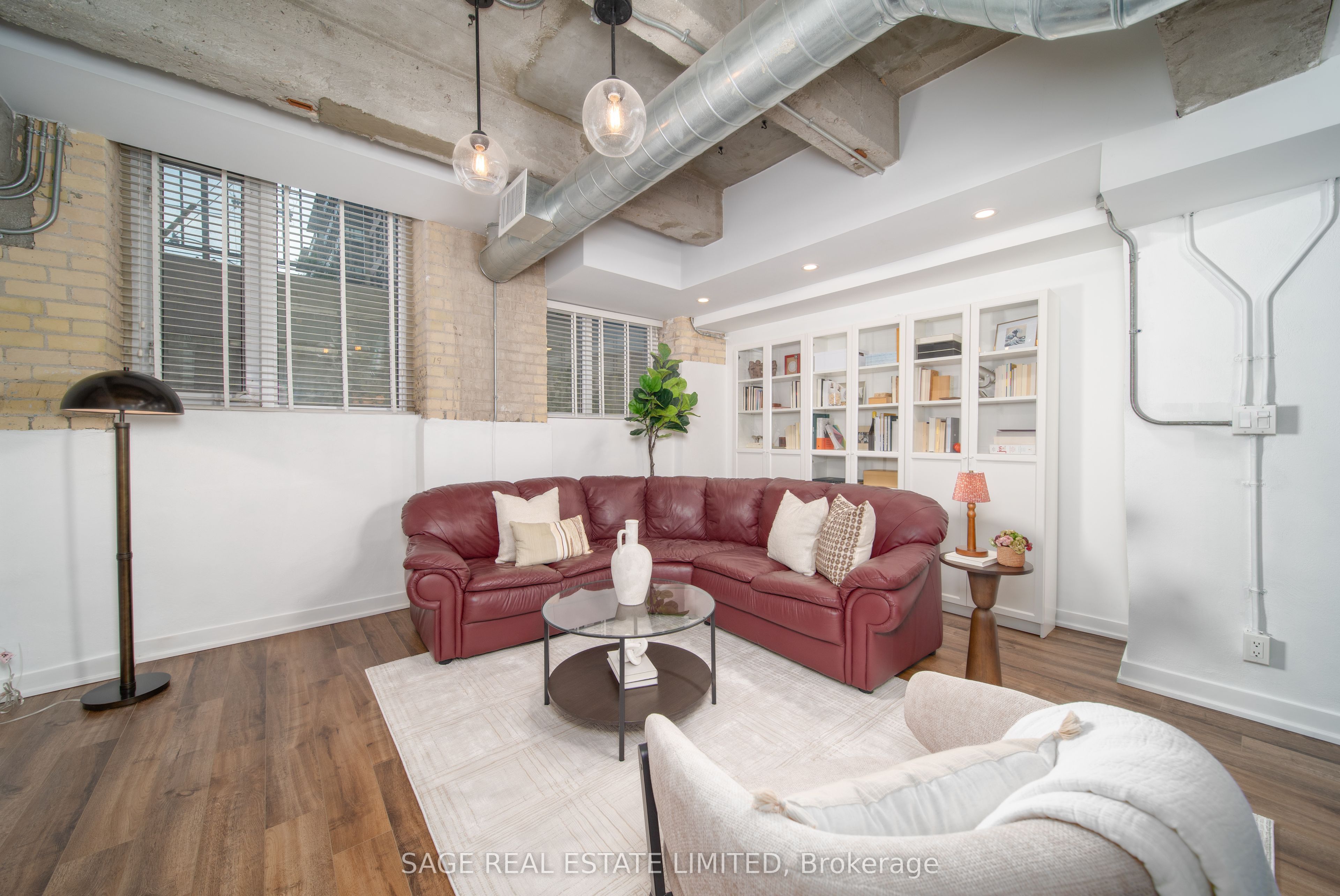 201 Carlaw Avenue 128, Toronto, ON M4M 2S3 photo 2