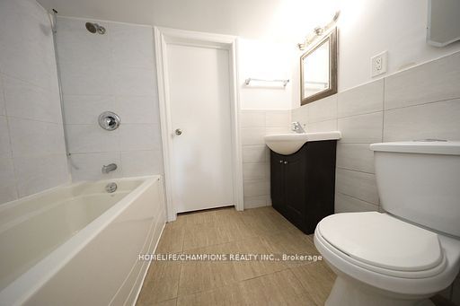 1444 Dundas Street E, Toronto, ON M4M 1S8 photo 3