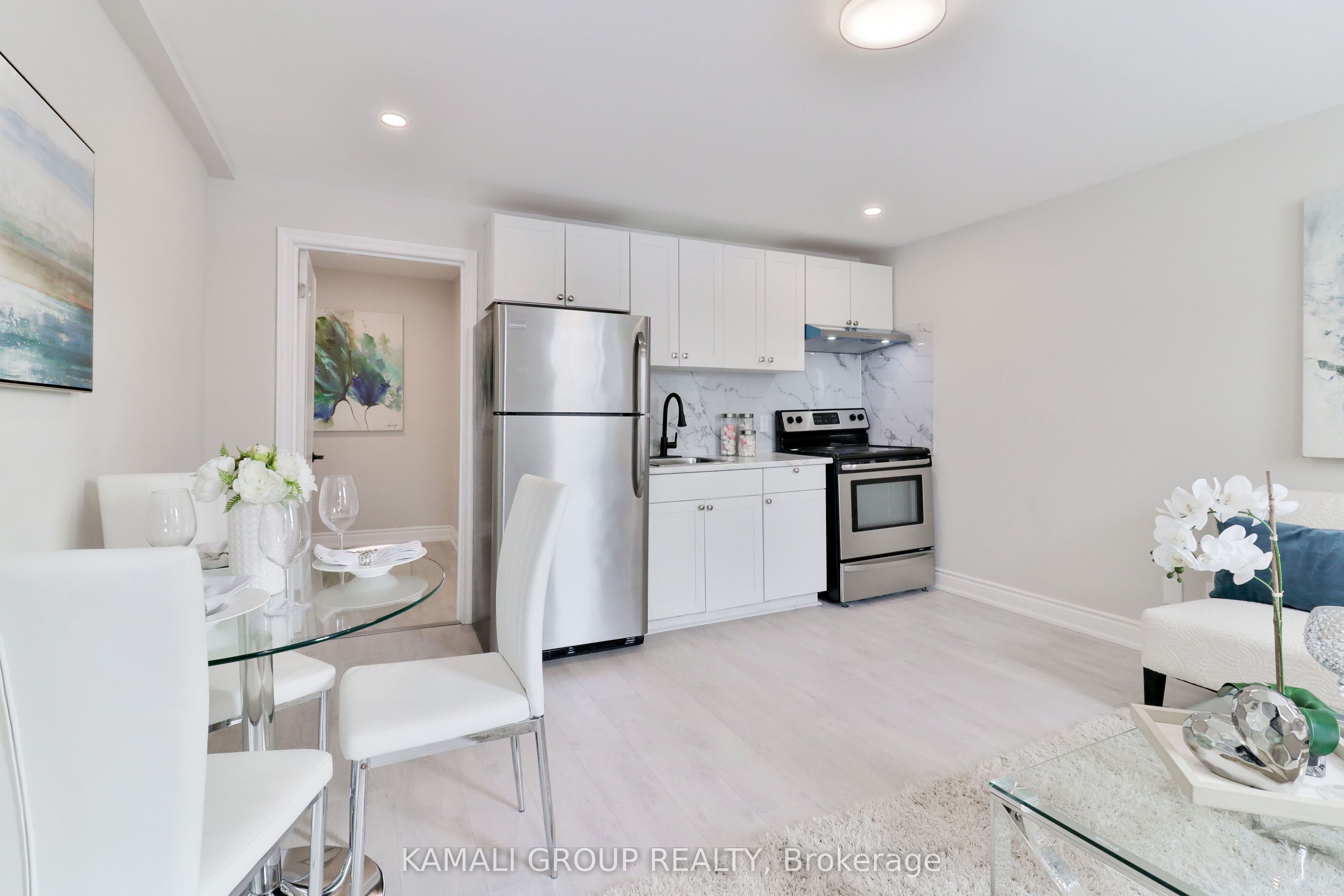 81 McMillan Drive UNIT 1, Oshawa, ON L1G 3Z7 photo 5