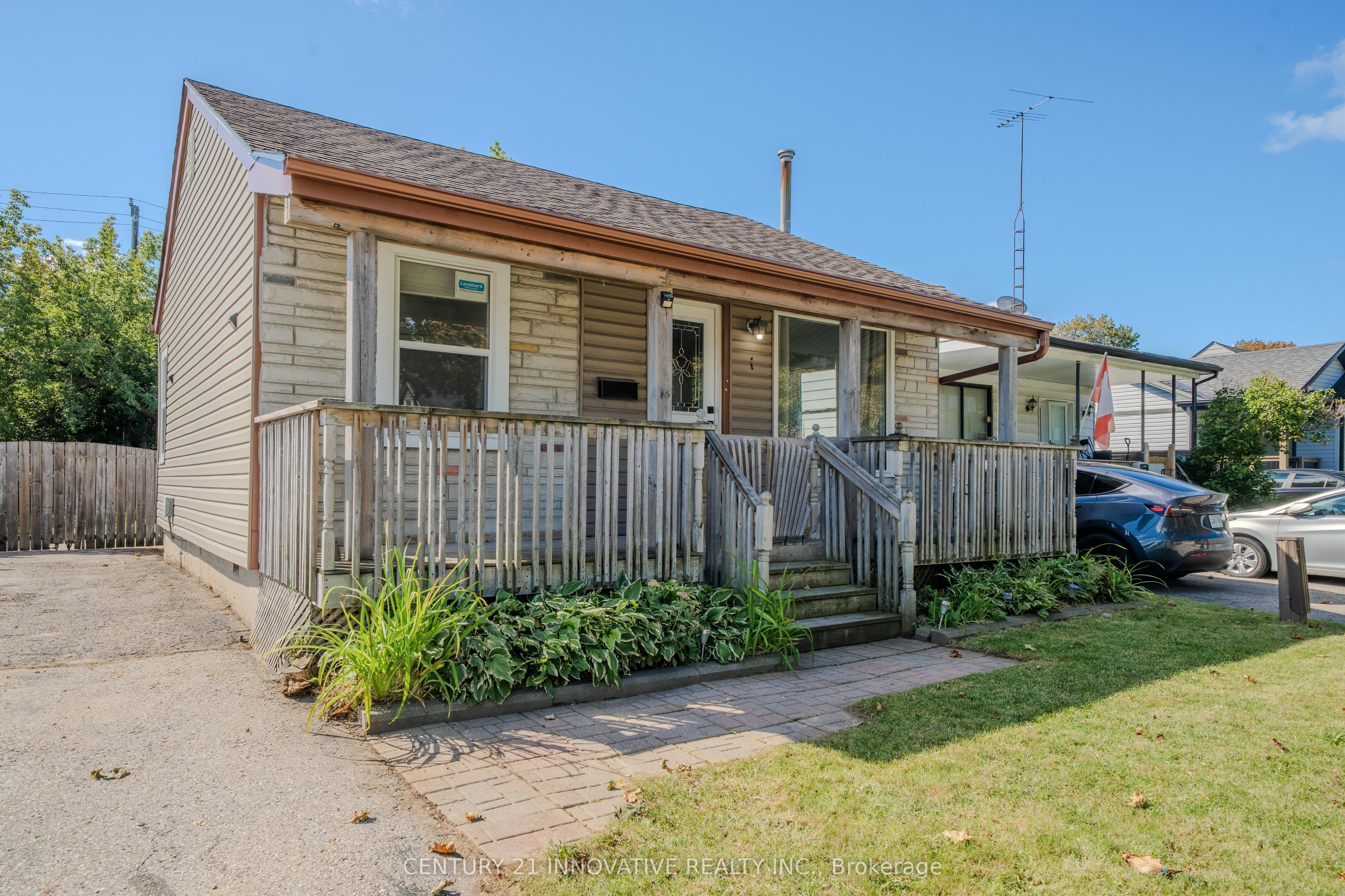 1 Edward Street, Ajax, ON L1S 1T7 photo 2