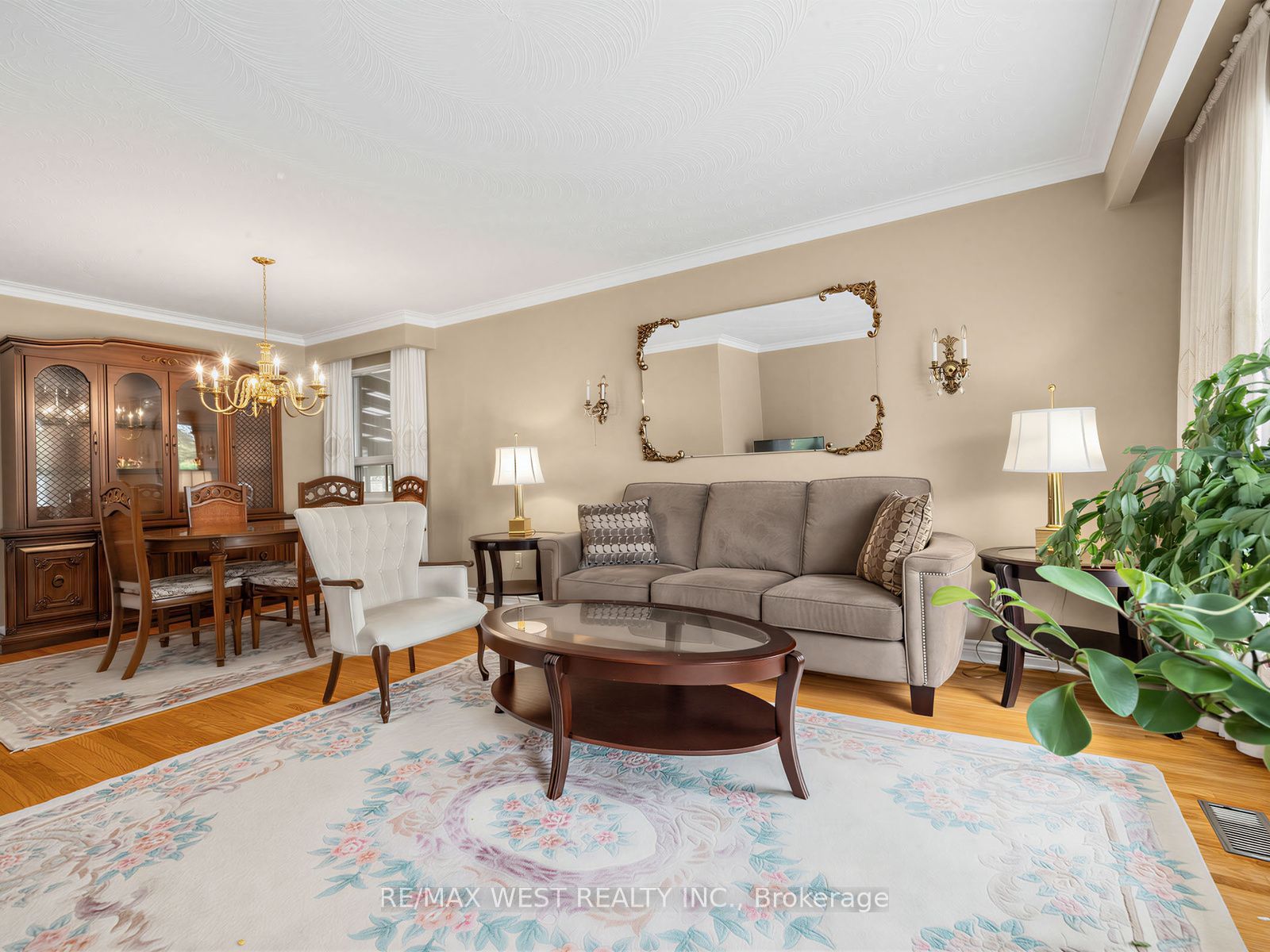 407 Brimorton Drive, Toronto, ON M1H 2E4 photo 4