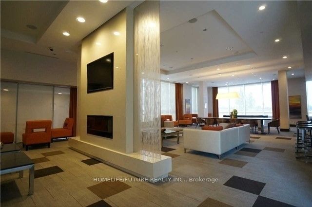 181 Village Green Square 2121, Toronto, ON M1S 0K6 photo 3