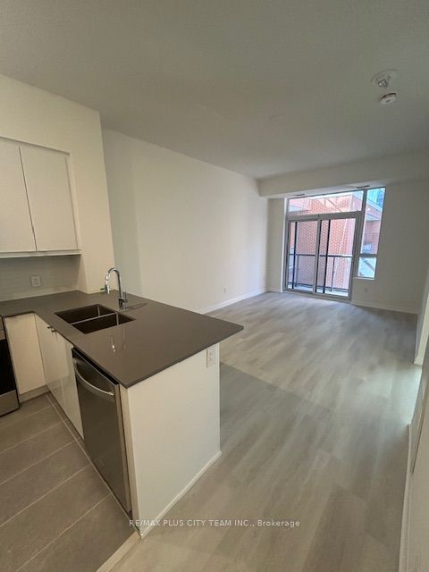 3270 Sheppard Avenue E 626, Toronto, ON M1T 3K3 photo 5