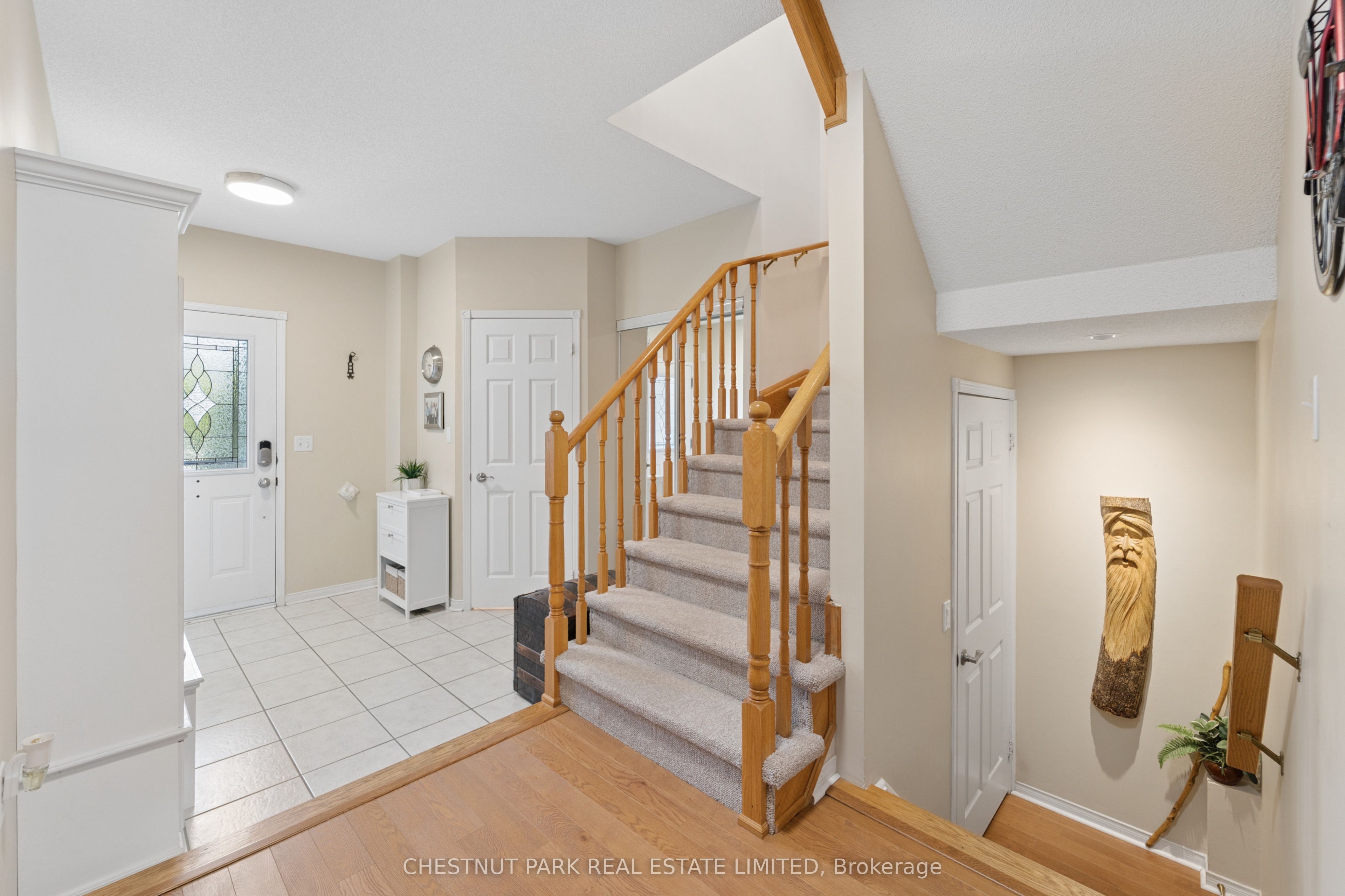 52 Bexley Crescent, Whitby, ON L1M 2C6 photo 5