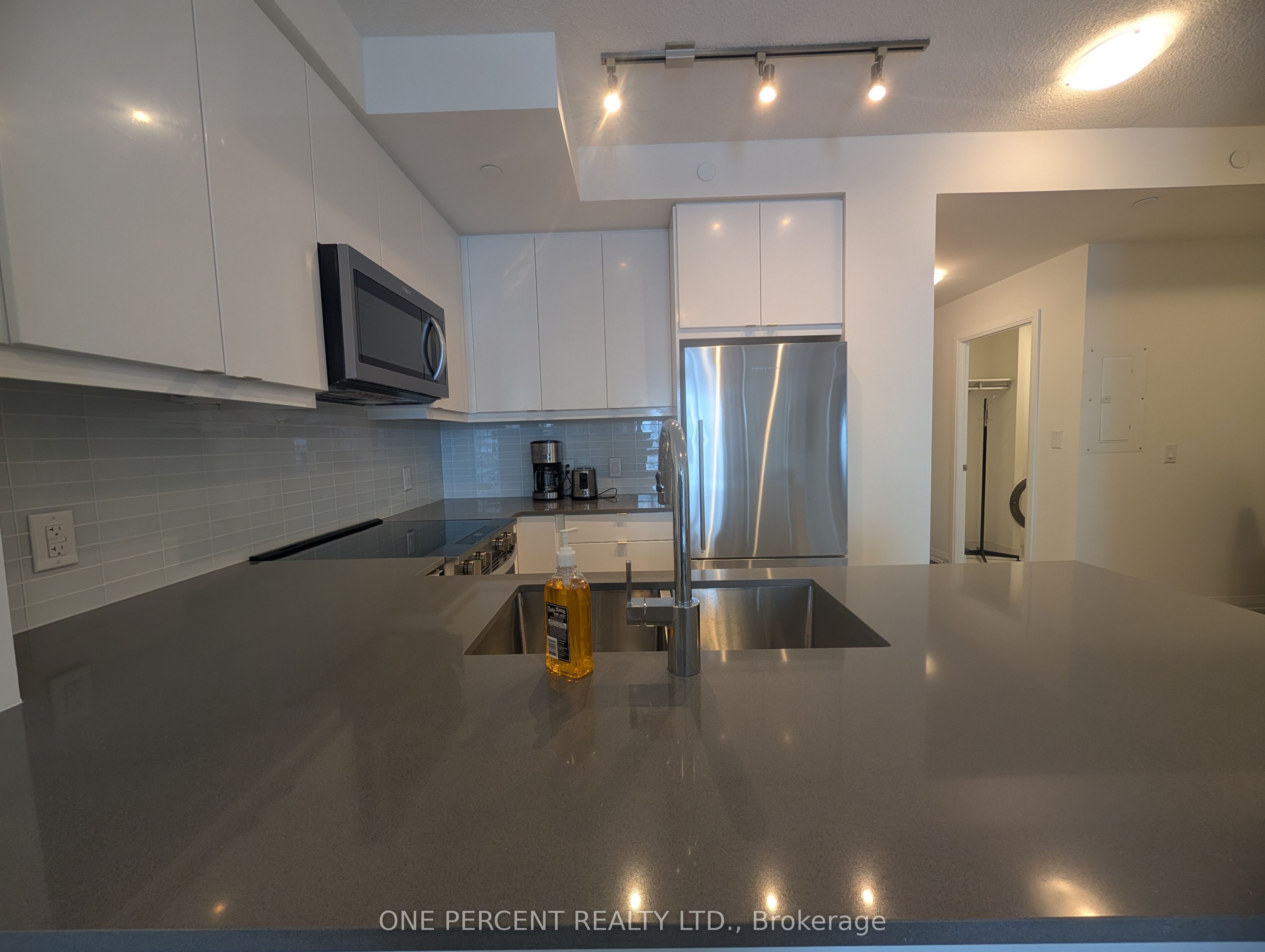 3270 Sheppard Ave E Avenue 731, Toronto, ON M1T 0B3 photo 4