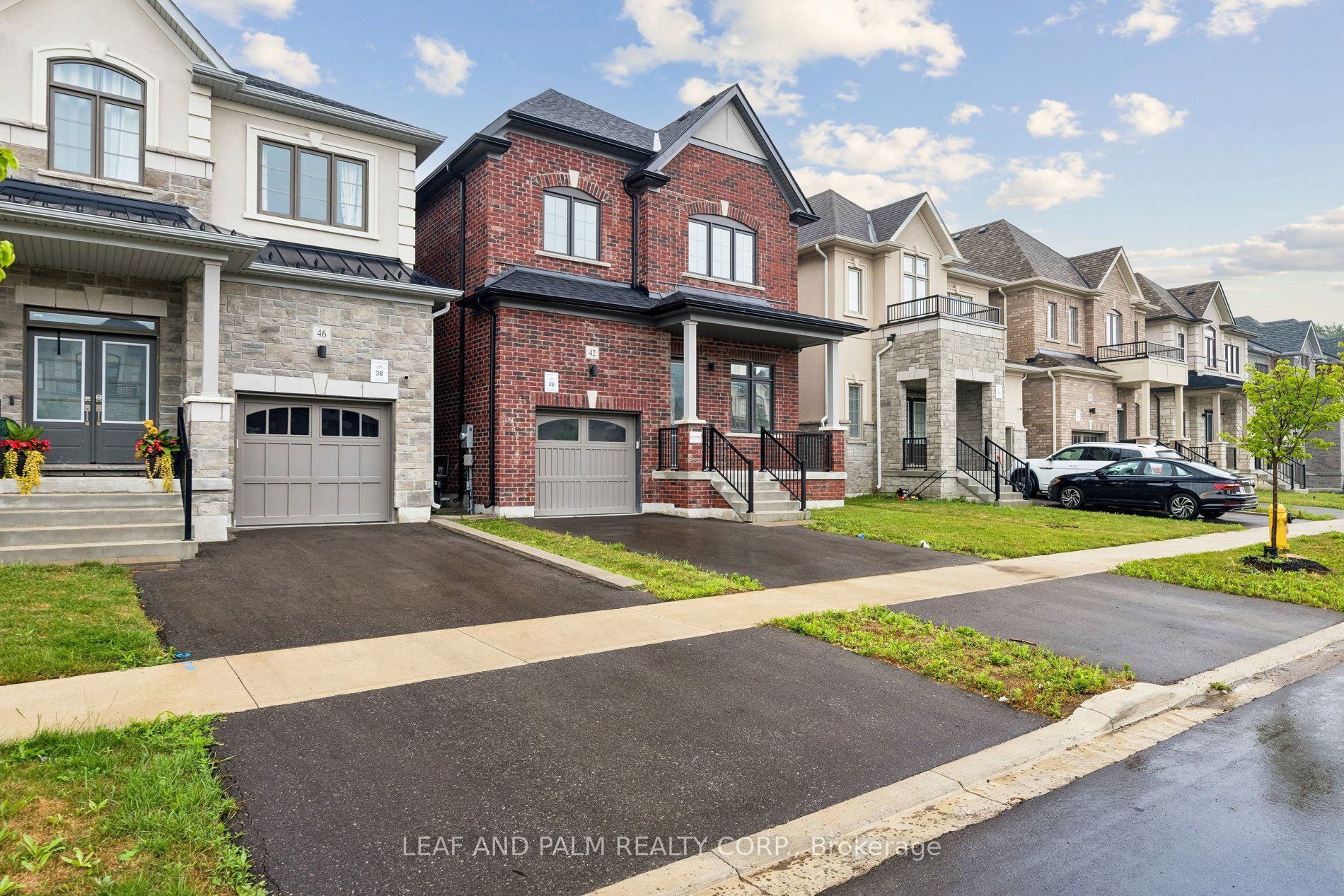 42 Northrop Avenue, Clarington, ON L1B 0W7 photo 2