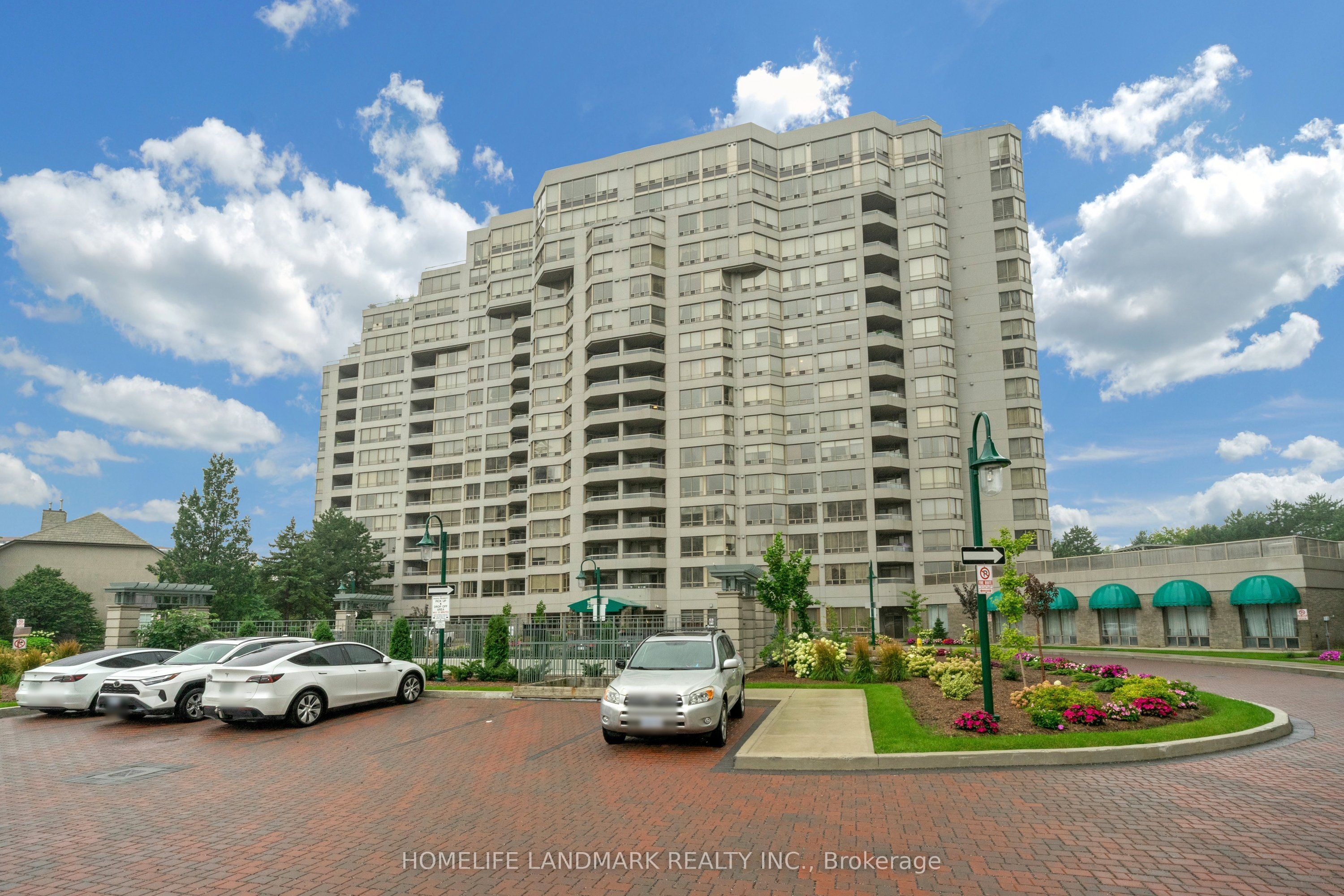 138 Bonis Avenue 320, Toronto, ON M1T 3V9