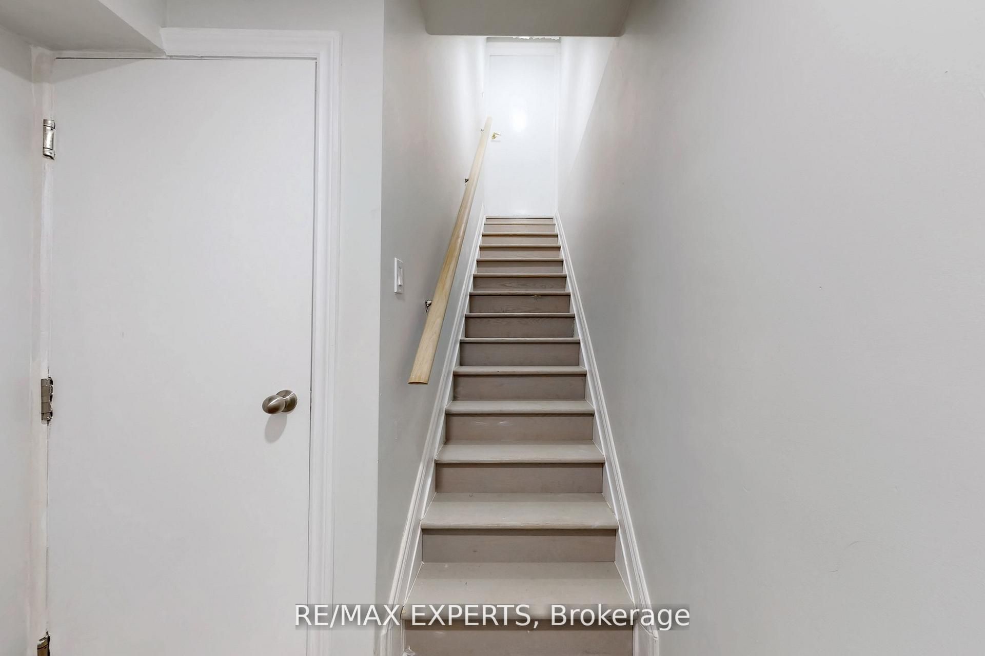 14 Snowy Owl Way Bsmt, Toronto, ON M1X 0B4 photo 4