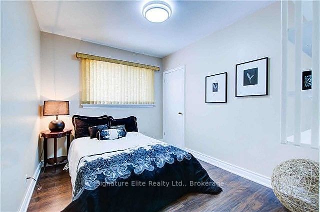12 Burnview Crescent, Toronto, ON M1H 1B5 photo 5