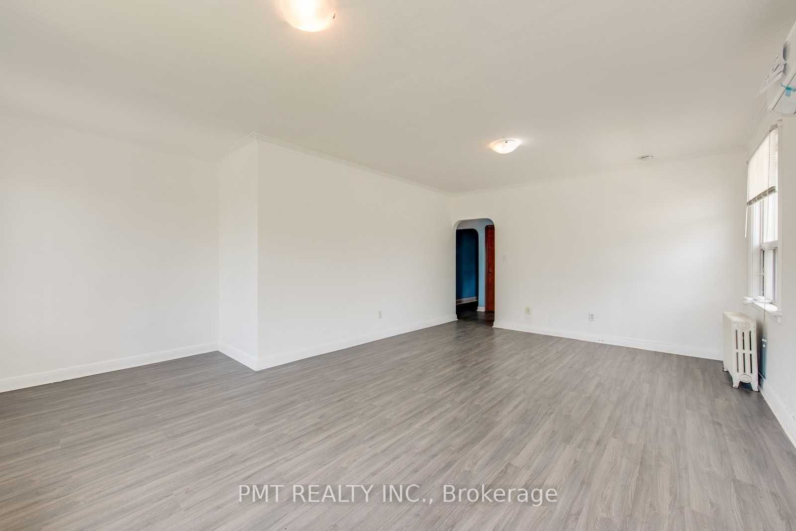 58 Leyton Avenue 6, Toronto, ON M1L 3T7 photo 3