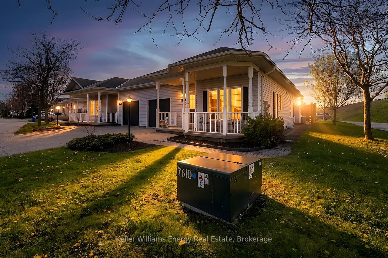 8 Hinkley Trail, Clarington, ON L1B 1P4 photo 4