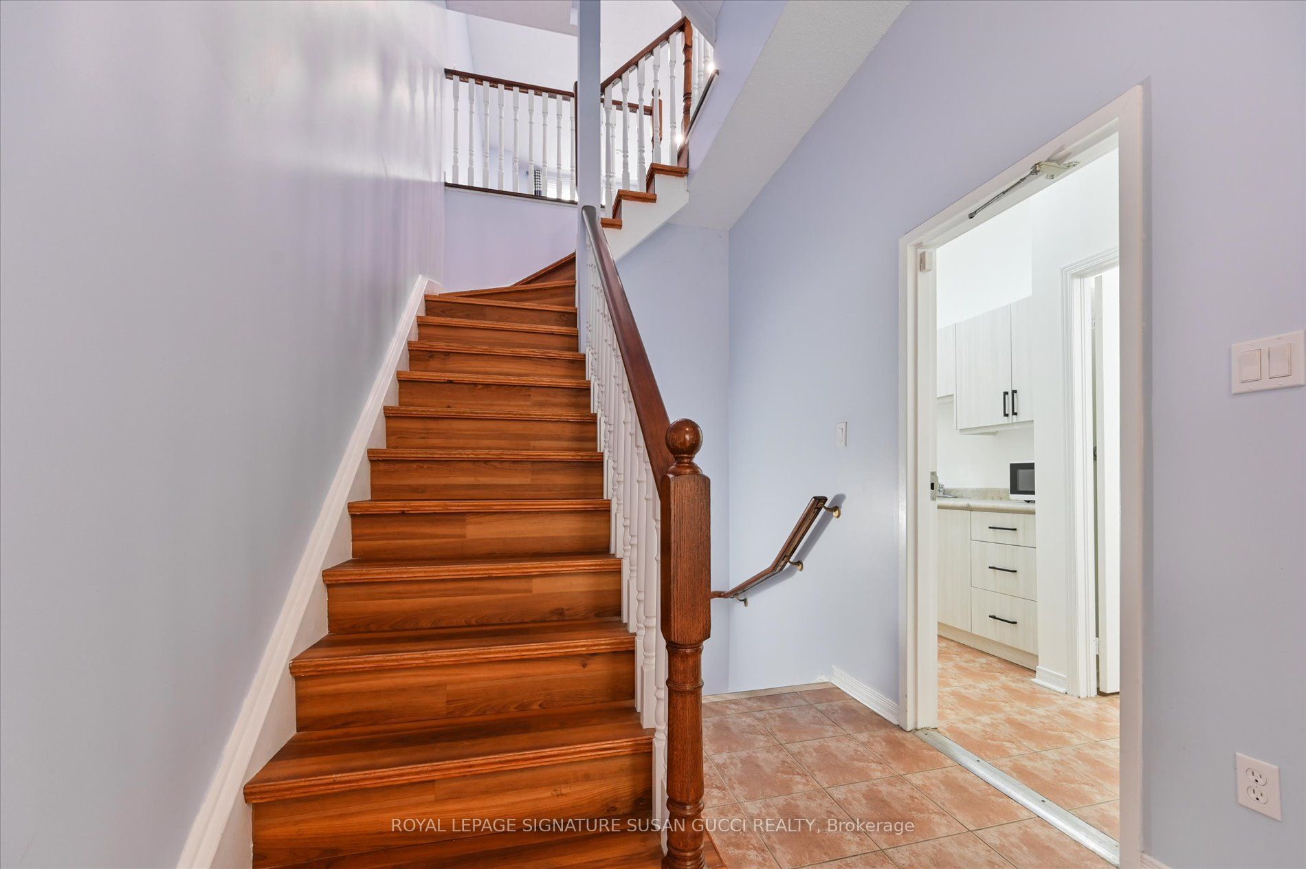 41 Blair Street, Toronto, ON M4B 3N5 photo 4