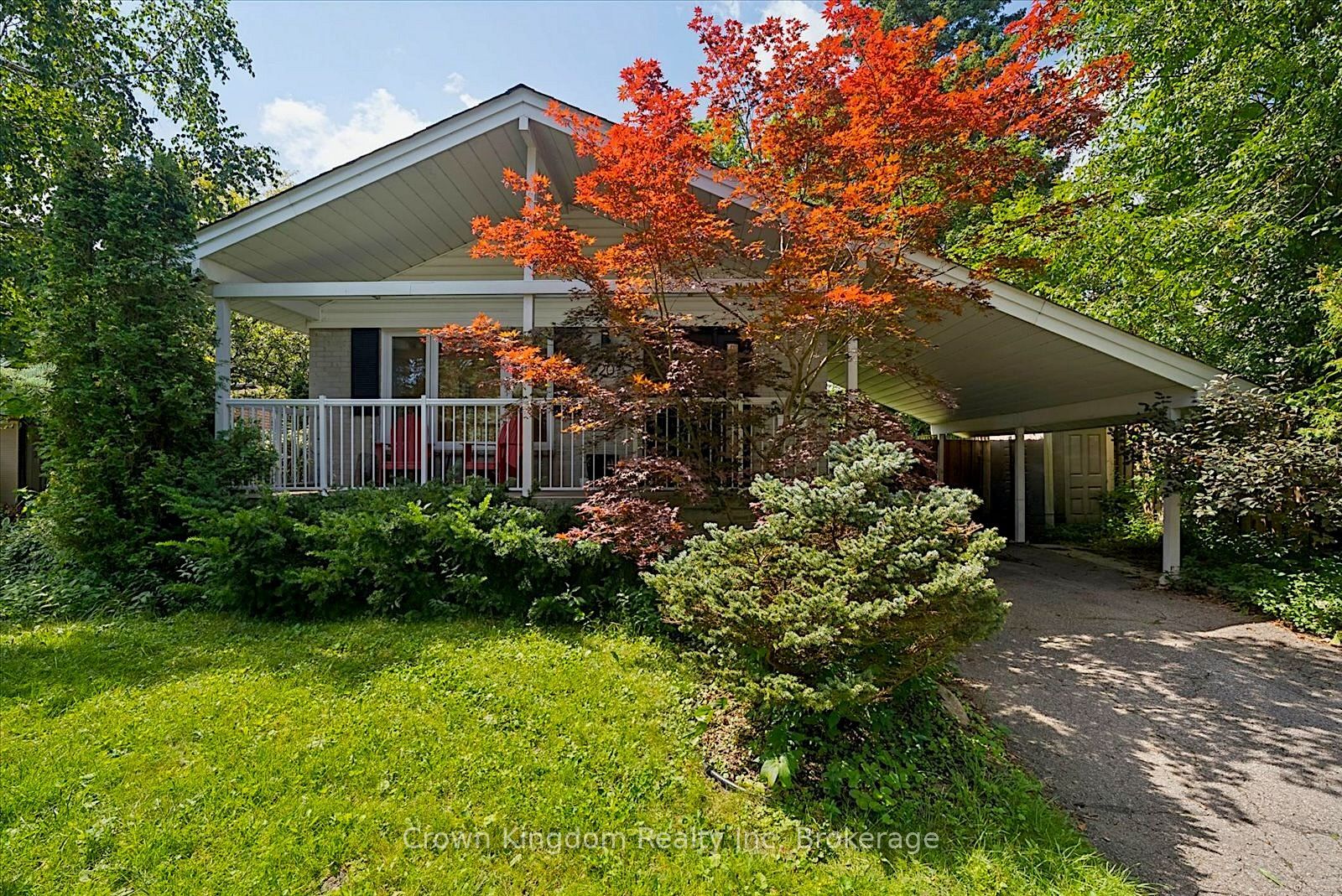 20 Lyncroft Drive Lower, Toronto, ON M1E 1X7