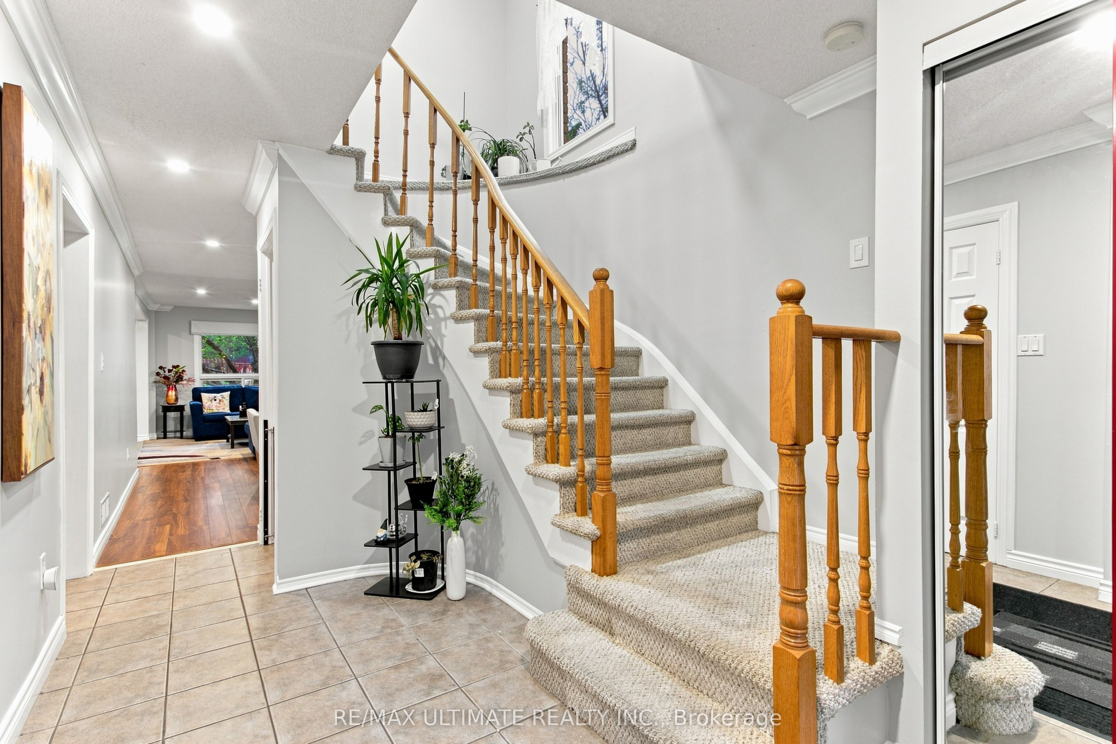 73 Cluett Drive, Ajax, ON L1S 7G3 photo 4
