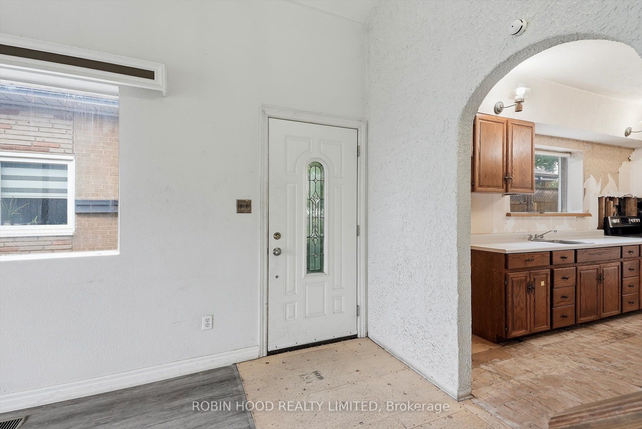 8 Pandora Circle, Toronto, ON M1H 1V2 photo 4