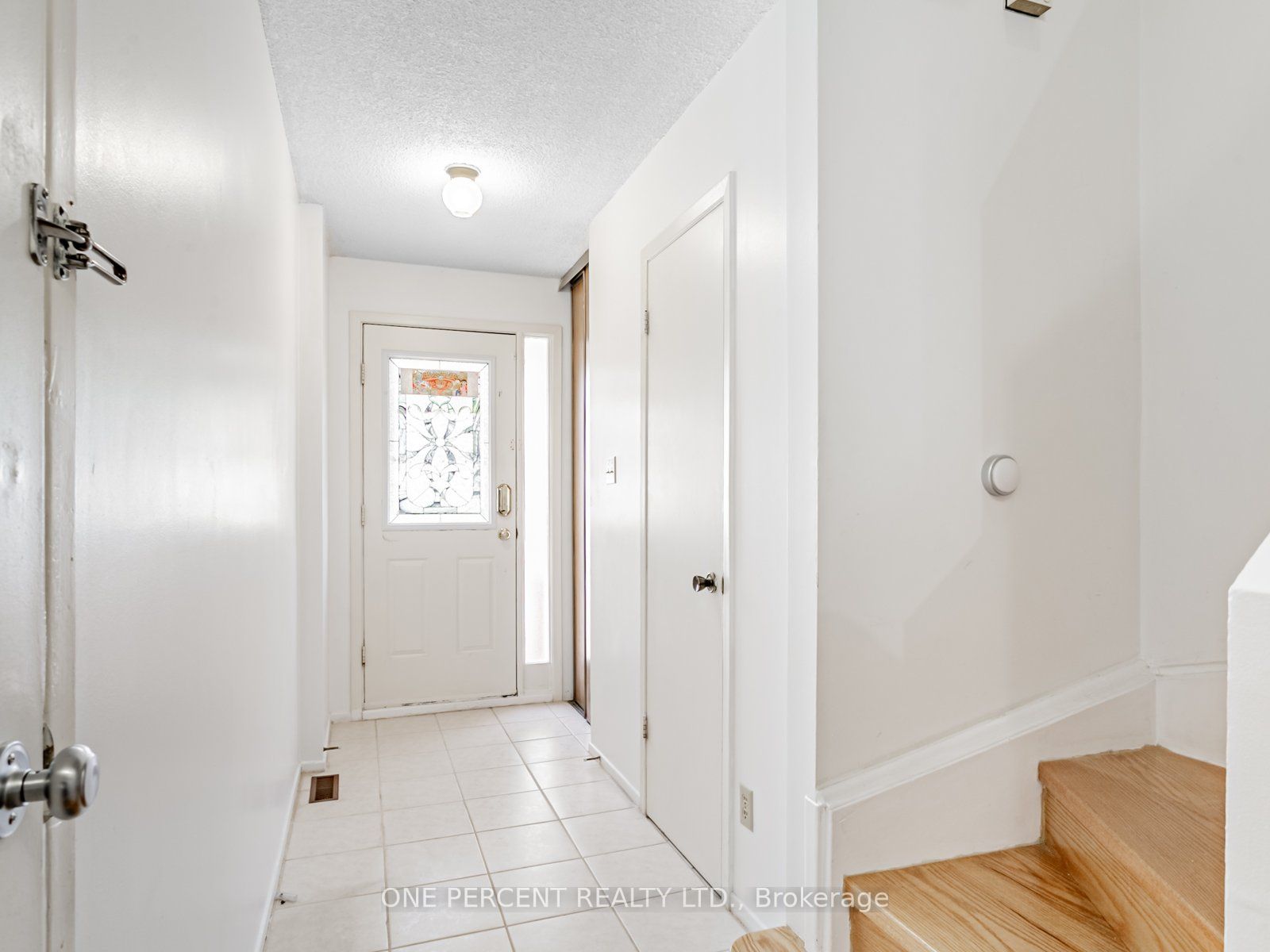 45 West Burton Court, Toronto, ON M1S 4P7 photo 4