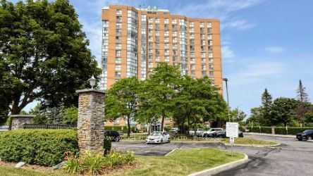 90 Dale Avenue 1503, Toronto, ON M1J 3N4
