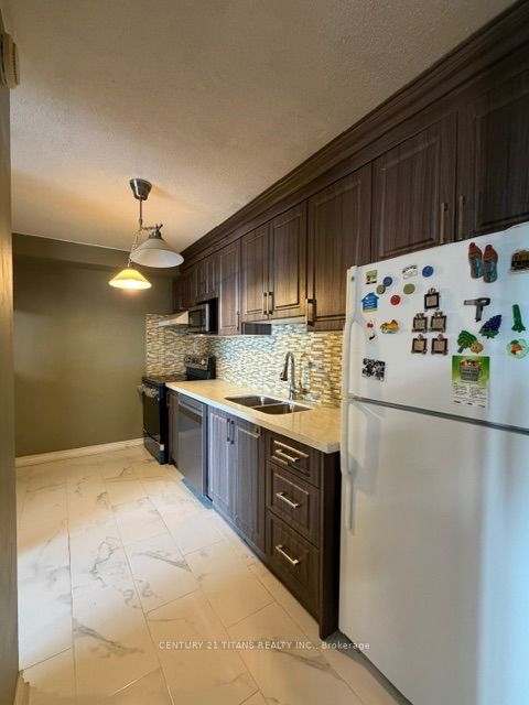 15 Torrance Road 606, Toronto, ON M1J 3K2 photo 4