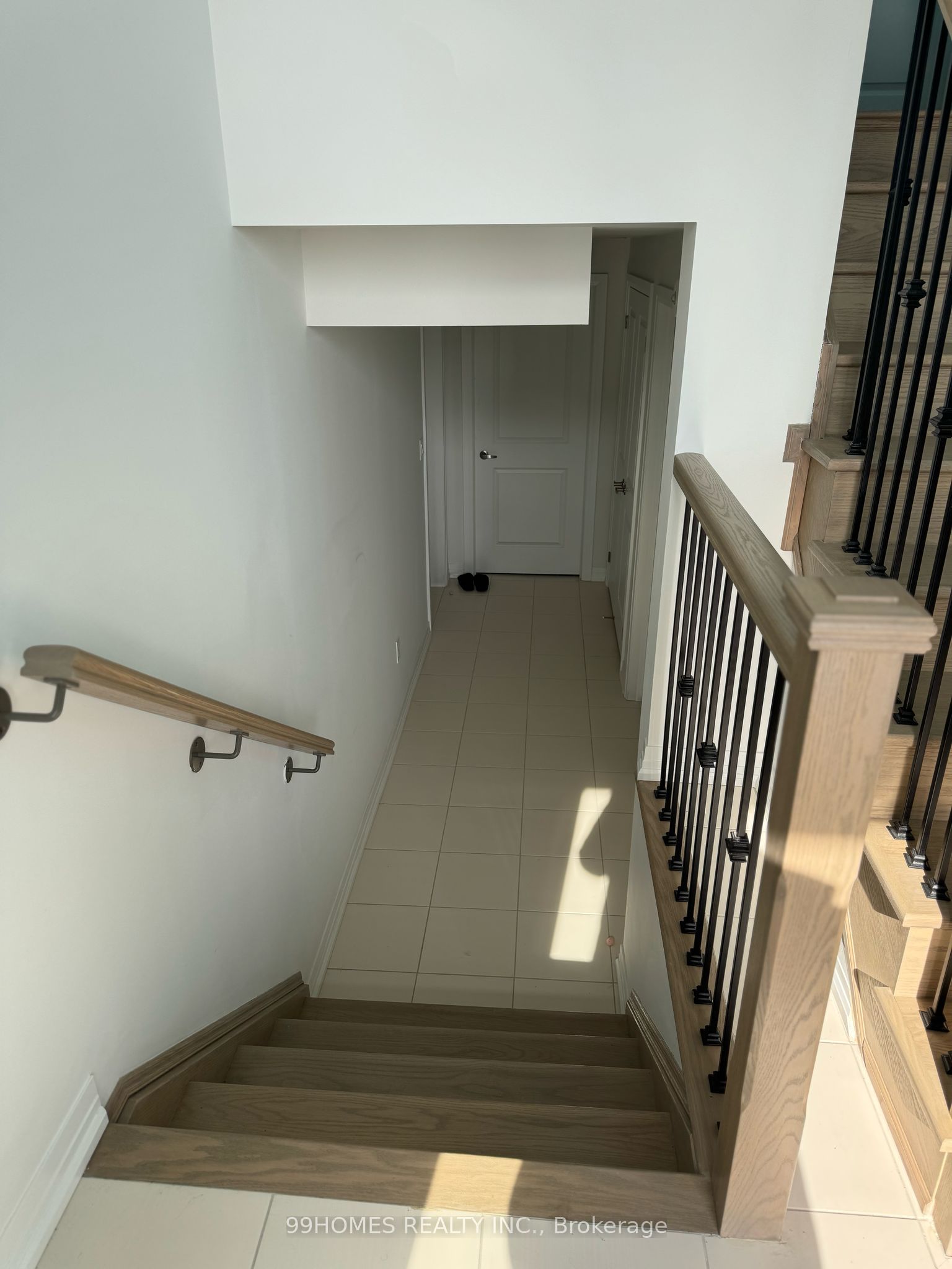 1128 Pisces Trail, Pickering, ON L0H 1J0 photo 4