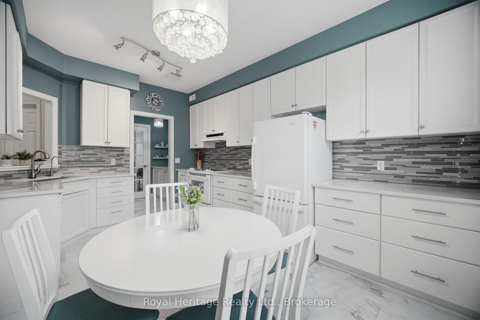2800 Courtice Road #45, Clarington, ON L1E 2M6 photo 5