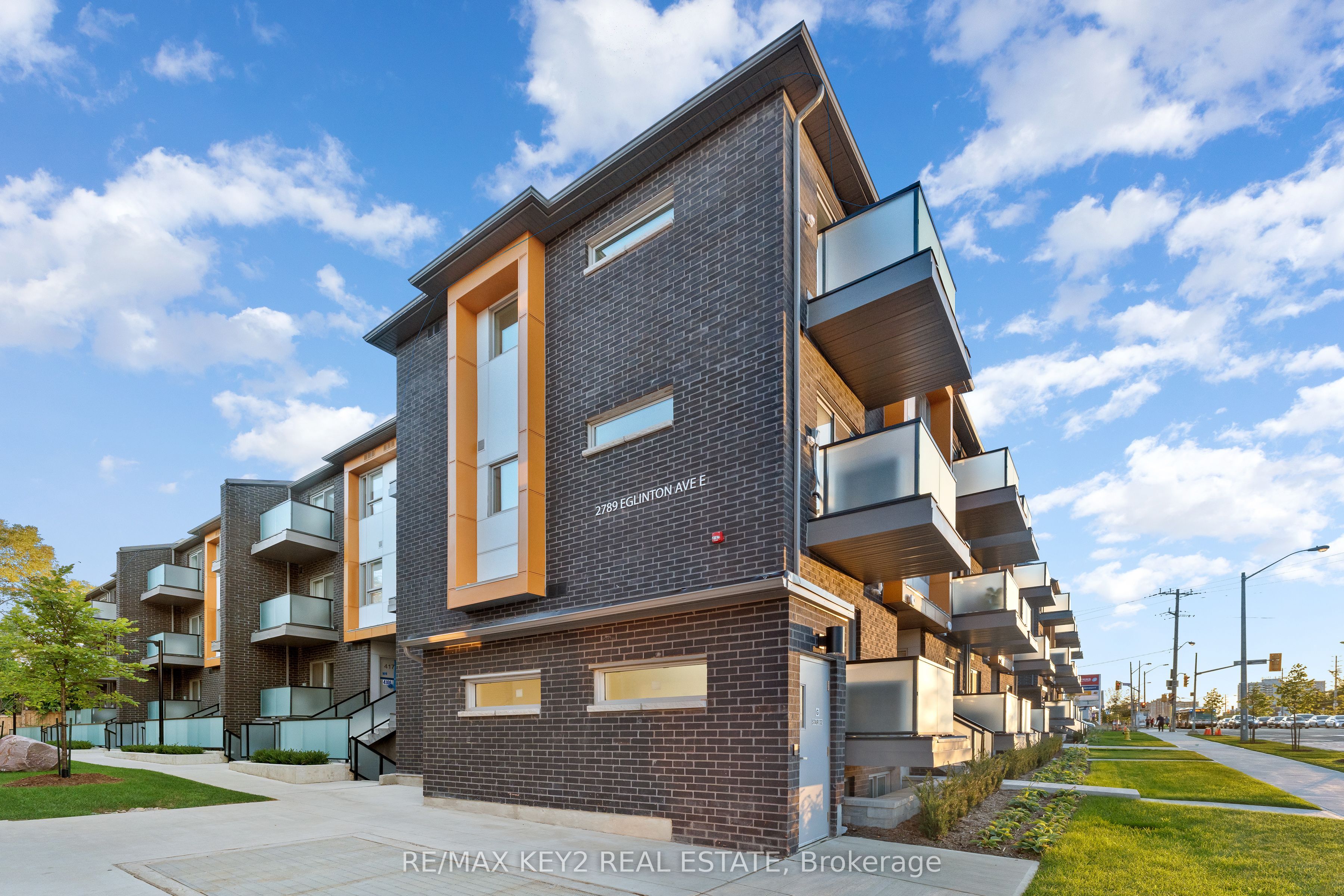 2789 Eglinton Avenue E 407, Toronto, ON M1J 0B3