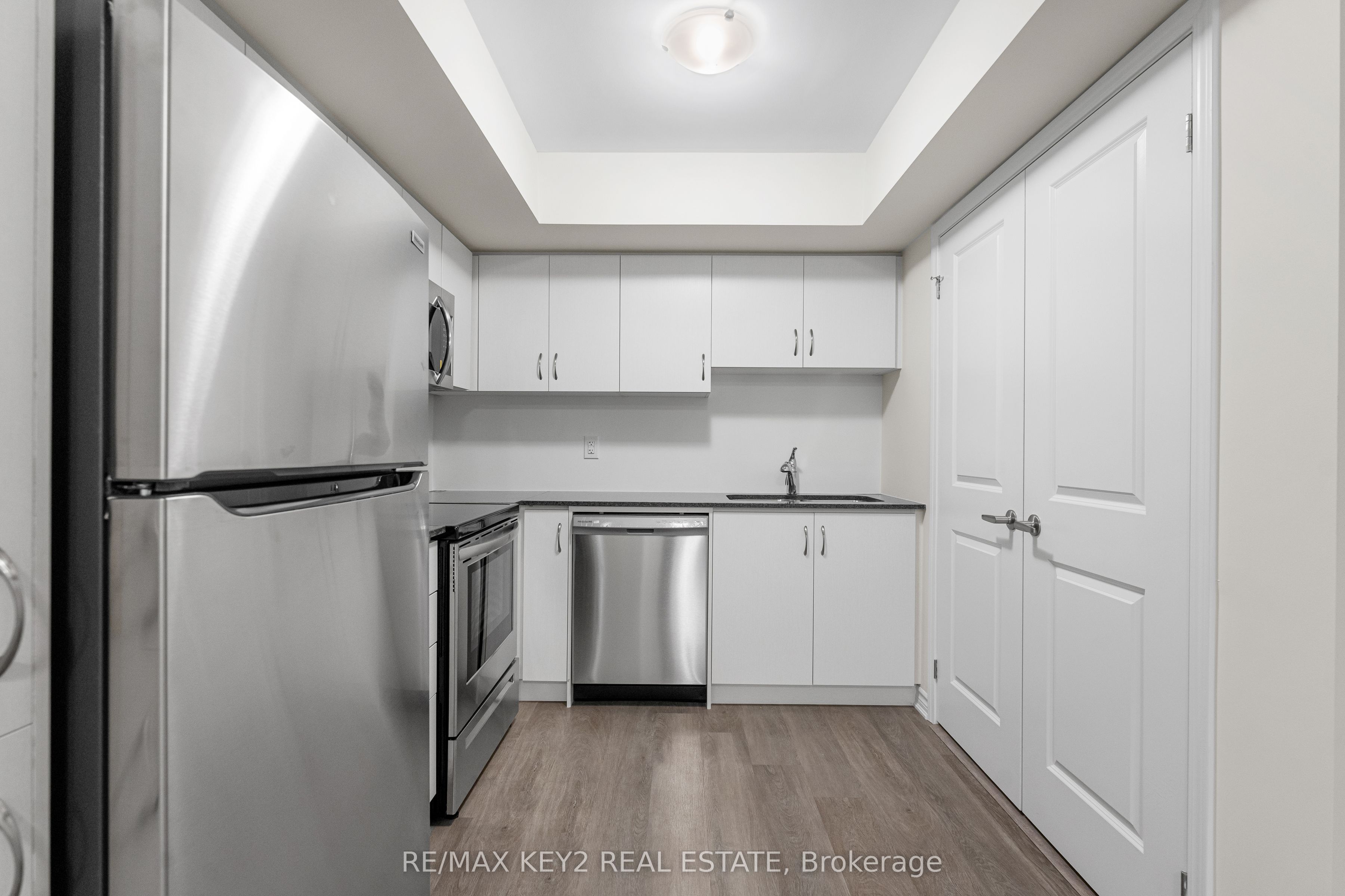 2789 Eglinton Avenue E 407, Toronto, ON M1J 0B3 photo 3