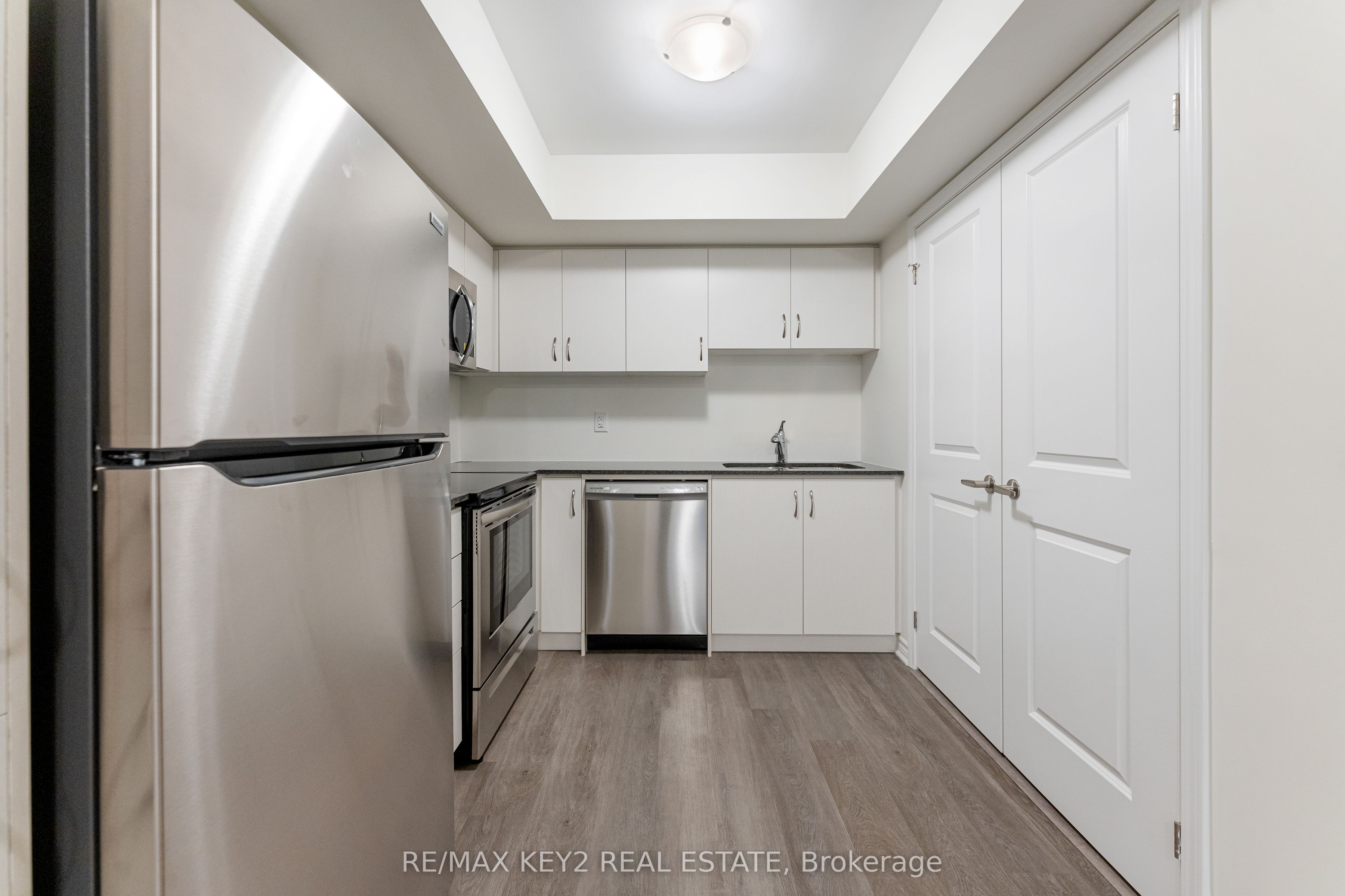 2789 Eglinton Avenue E 407, Toronto, ON M1J 0B3 photo 5